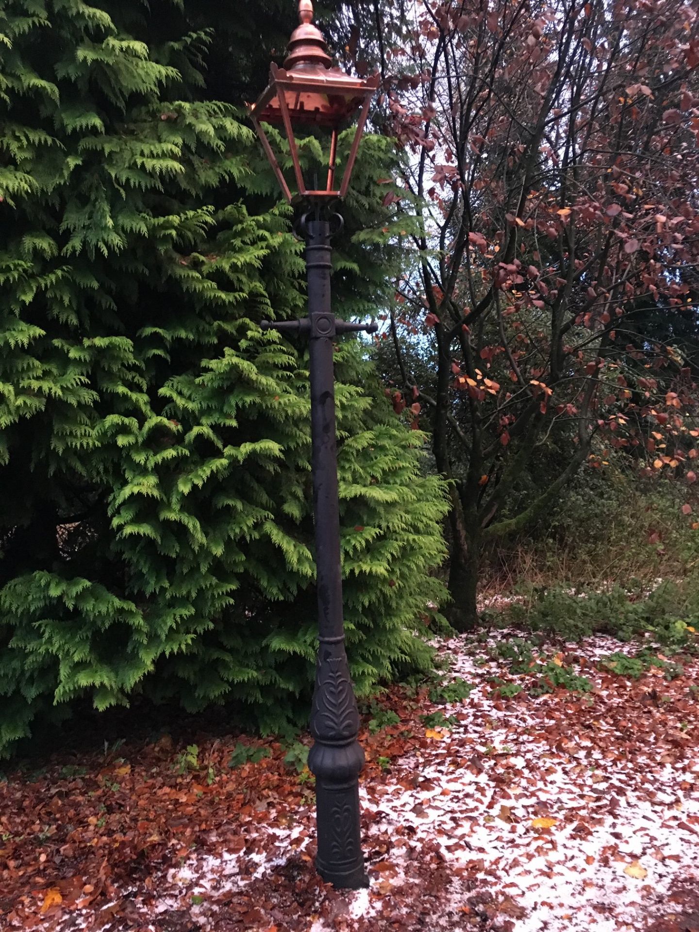 CAST IRON VICTORIAN STYLE LADDER BAR LAMPOST IN BLACK PRIMER WITH NEW GLAZED COPPER TOP