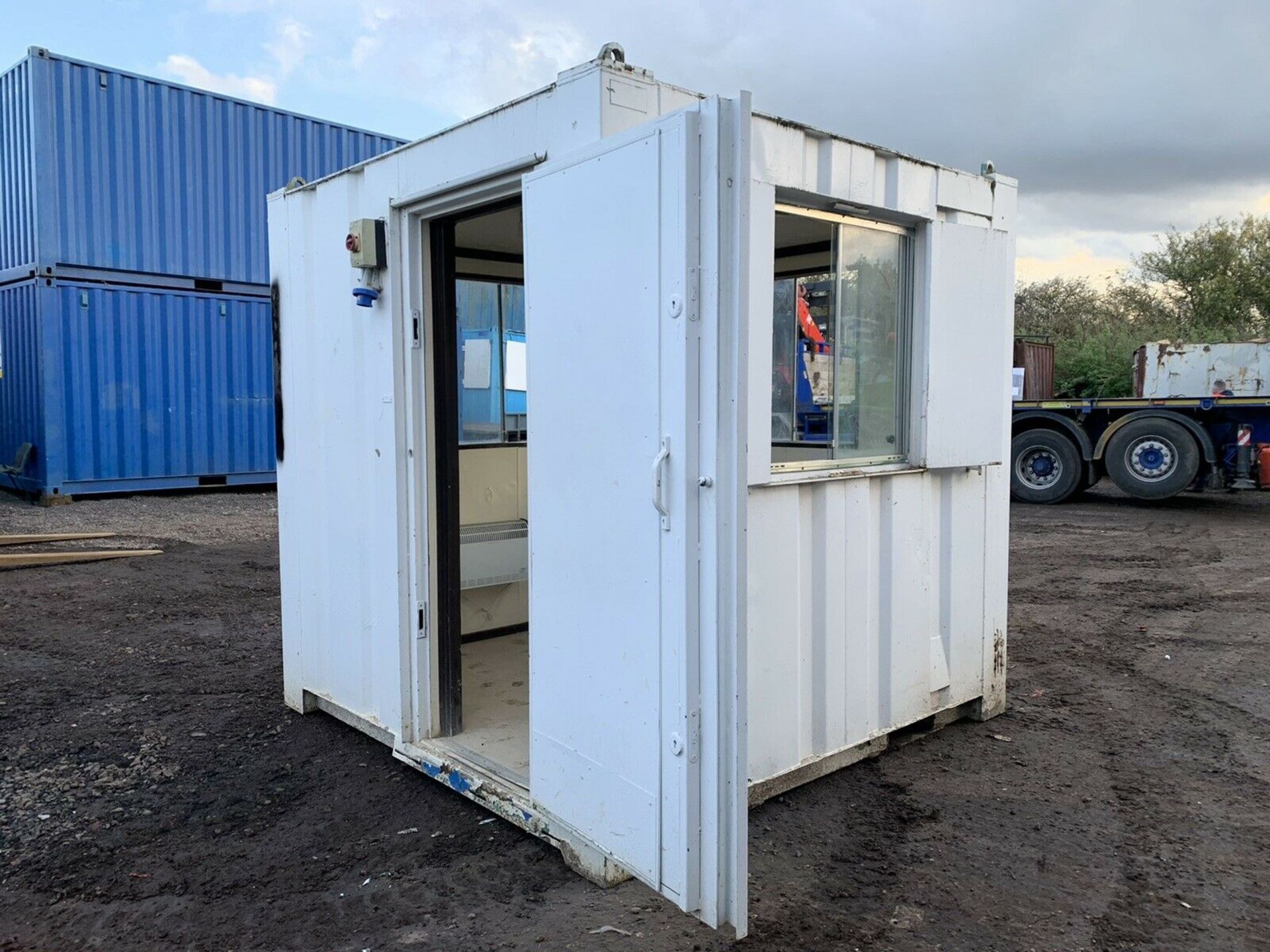 Anti Vandal Steel Portable Office - Image 3 of 4