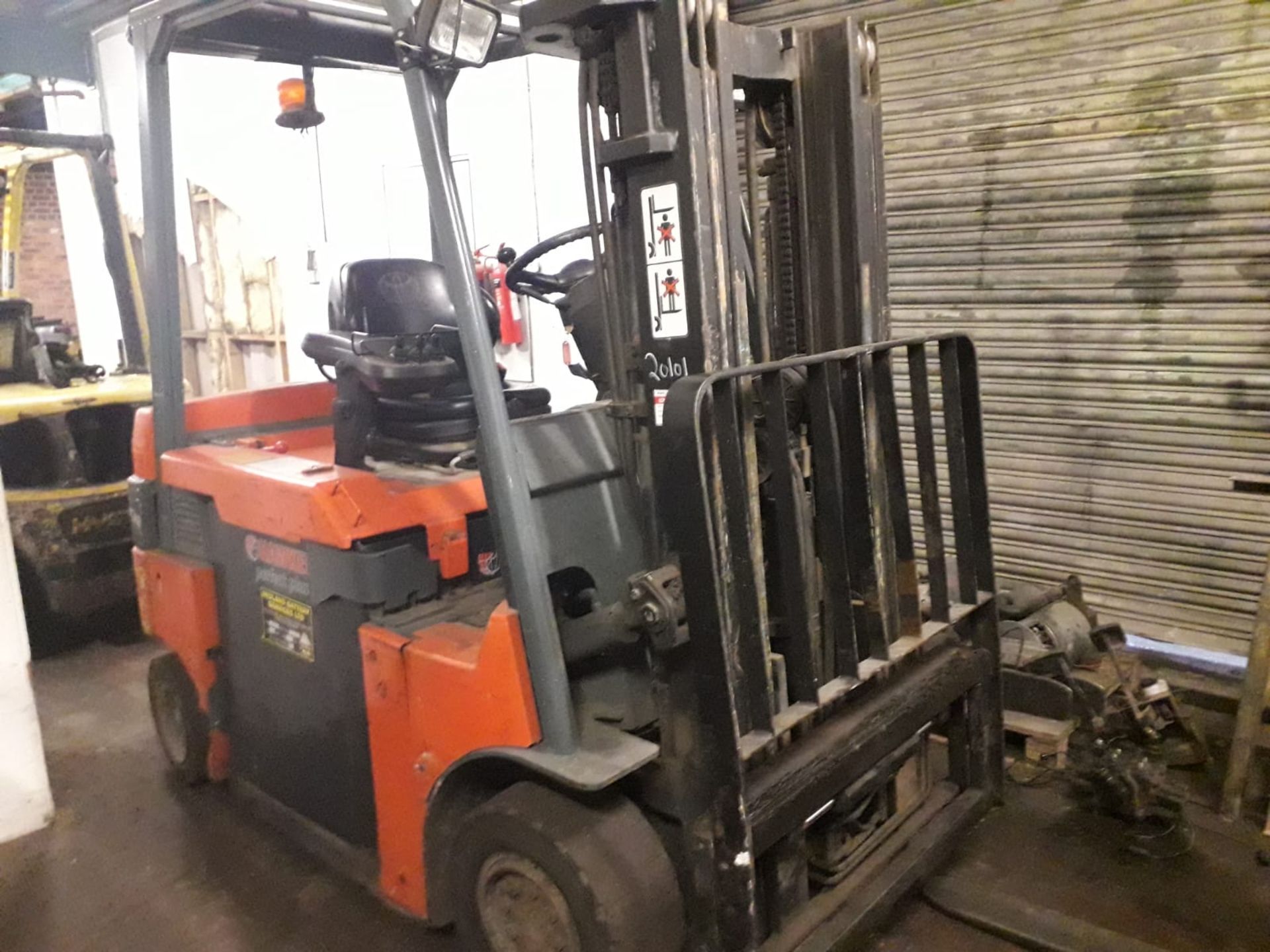 2.5ton Toyota Electric Forklift - Image 10 of 10