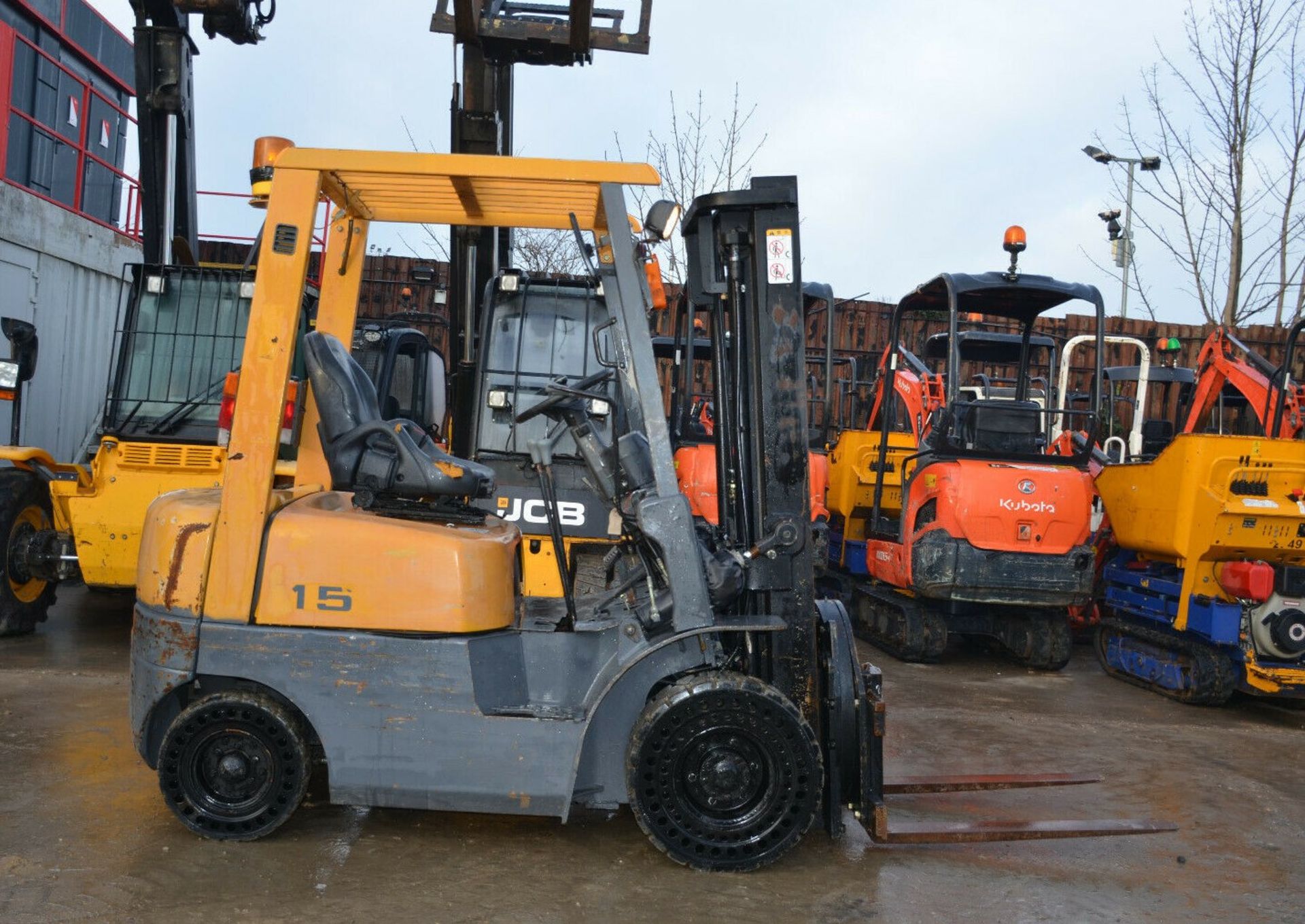 TCM FG15 N18 Petrol Forklift - Image 2 of 12