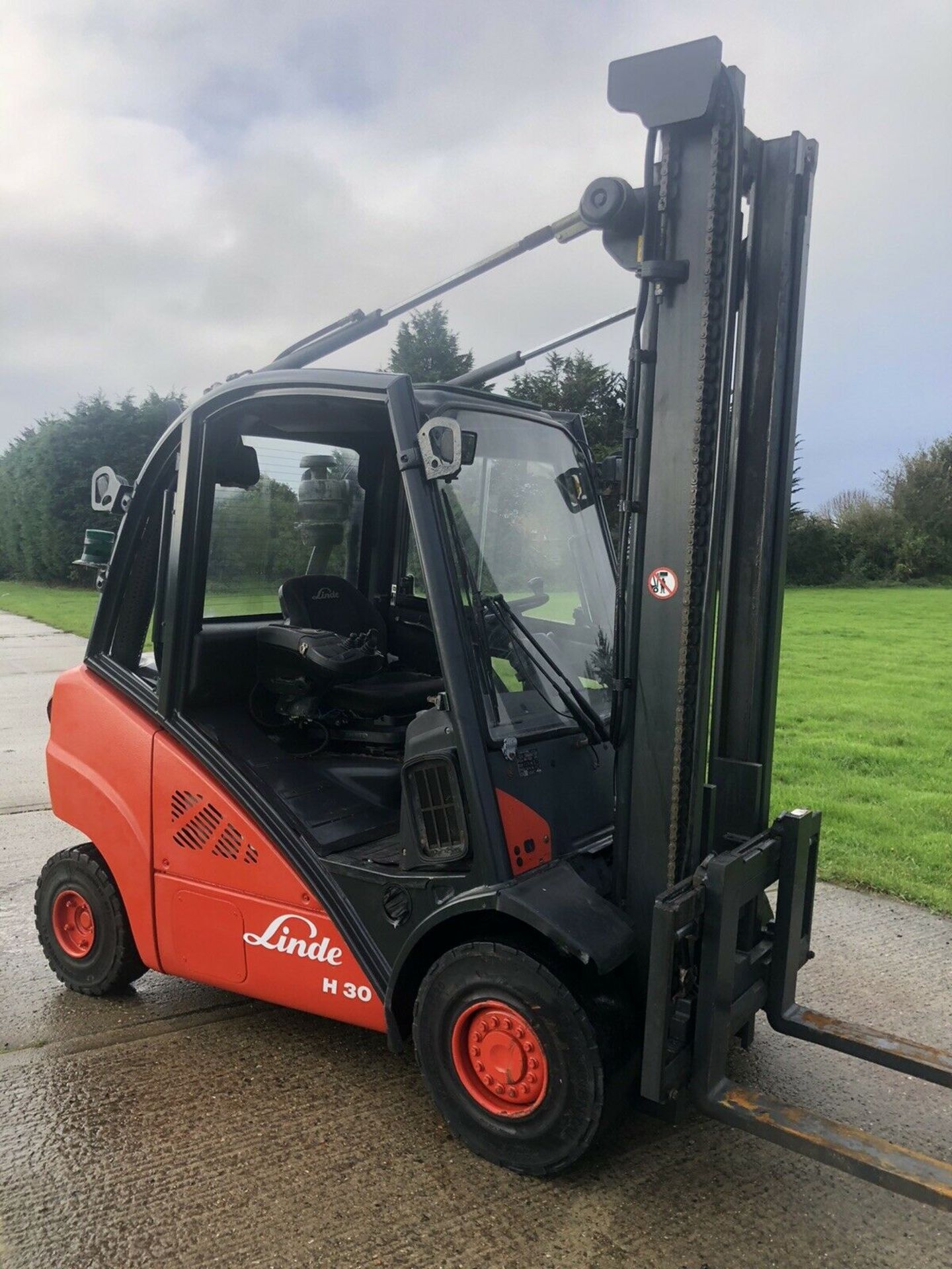 Linde H30d diesel Forklift - Image 2 of 5