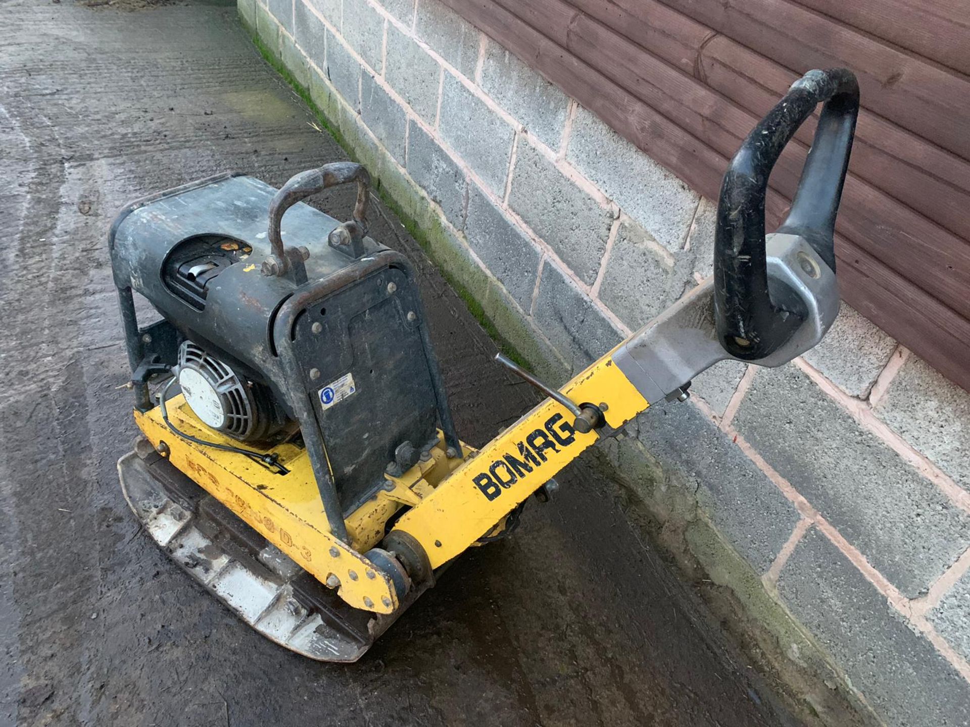 Bomag Forward & Reverse Wacker - Image 2 of 4