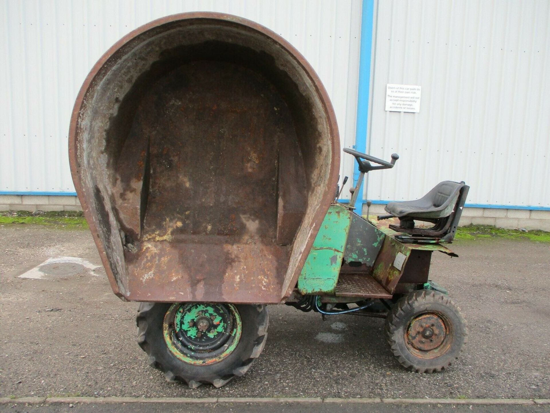 Ausa 1.5 Ton Dumper Swivel Skip - Image 11 of 11