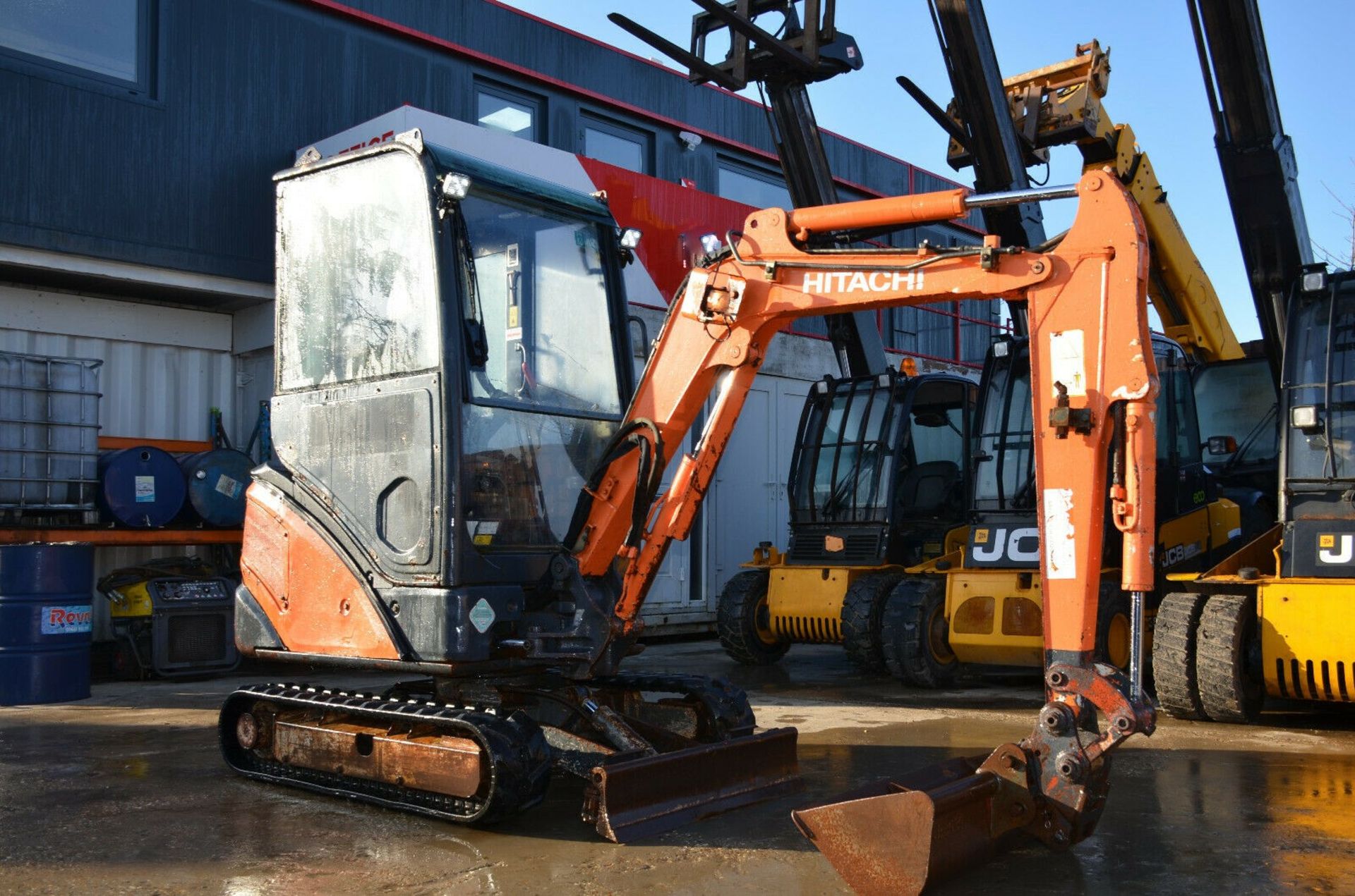 Hitachi ZX18-3 CLR Mini Excavator - Image 10 of 11