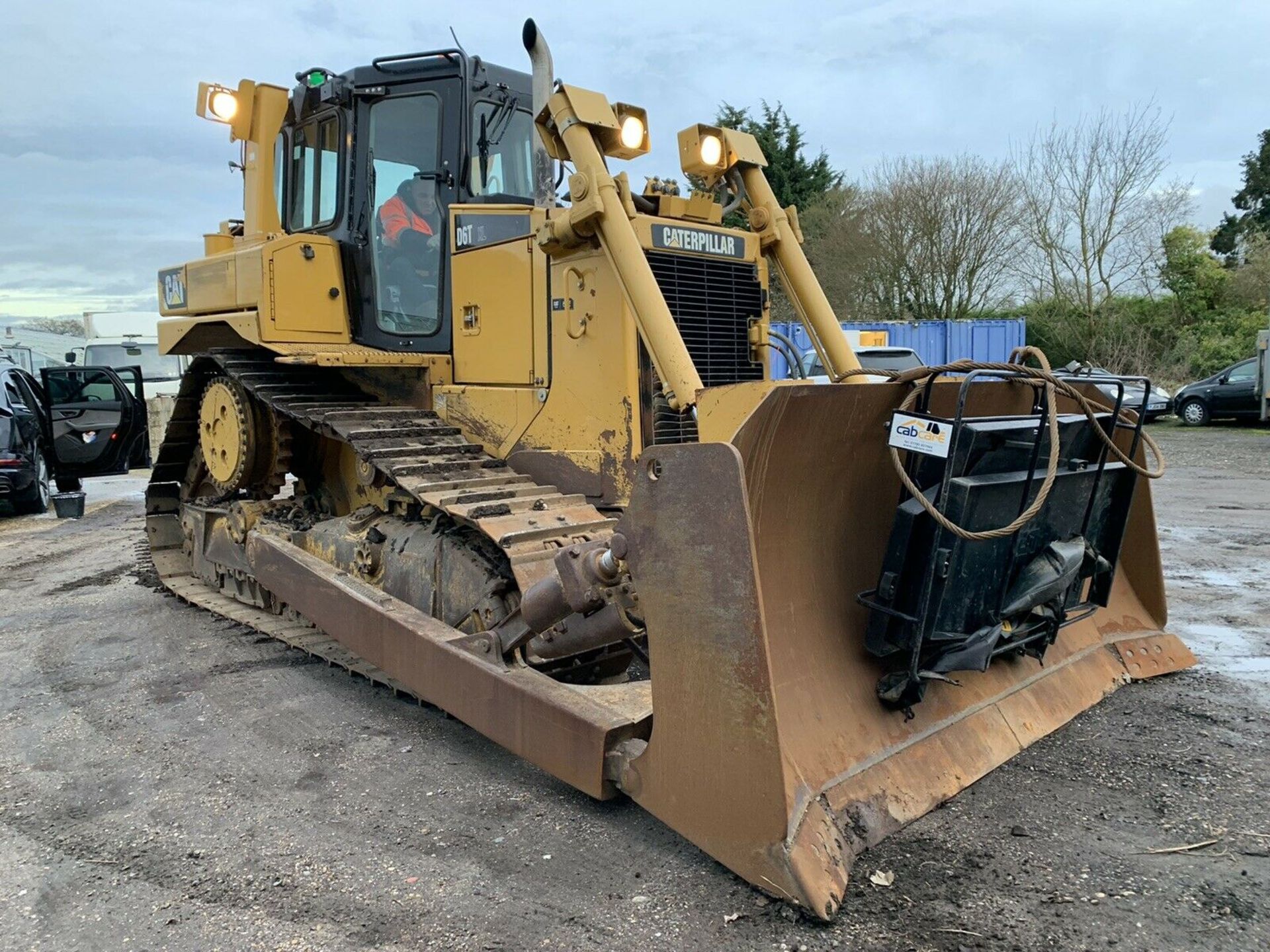 Caterpillar D6T XL