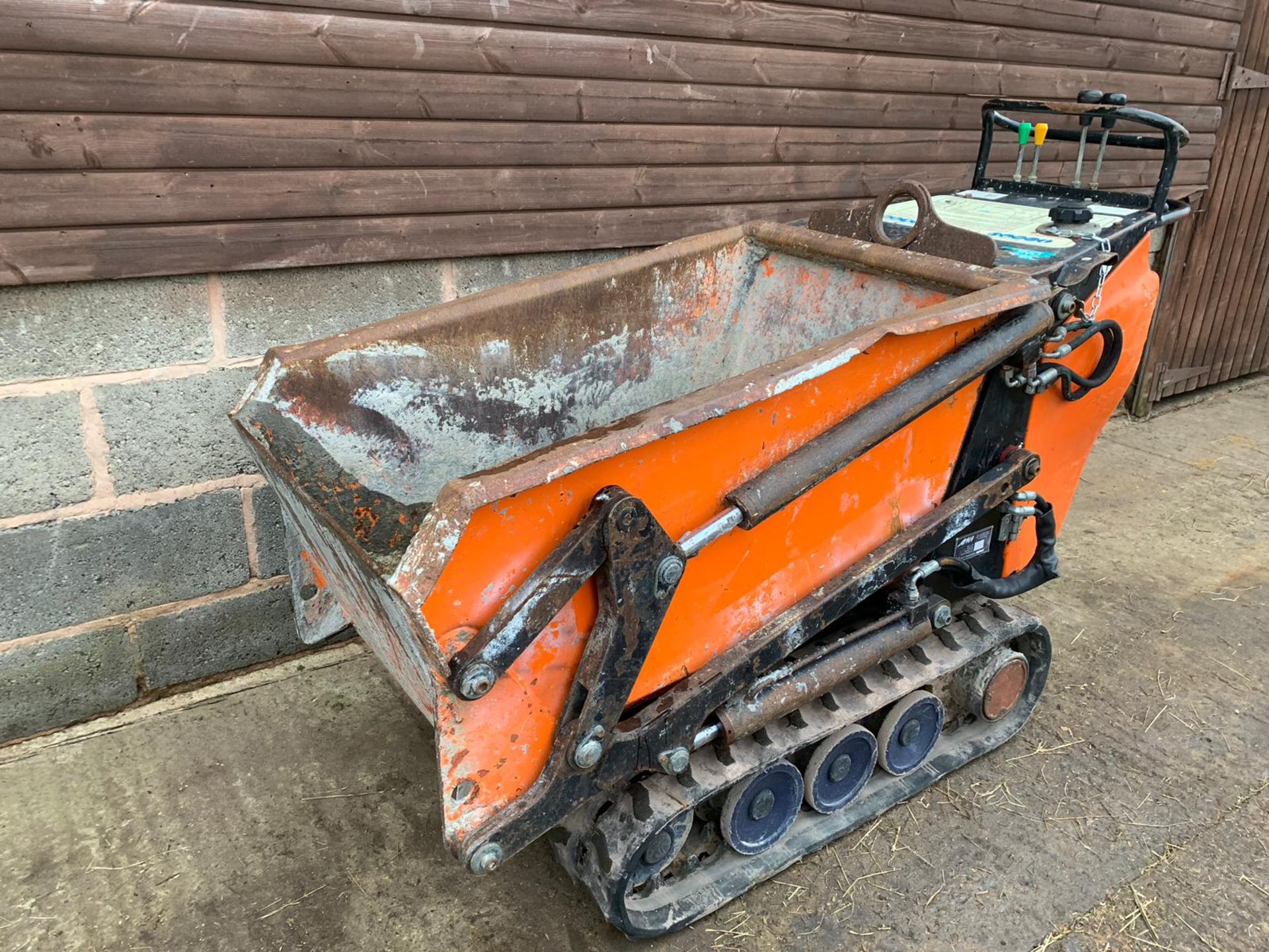 TCP HT-500 High Tip Tracked Dumper - Image 6 of 7