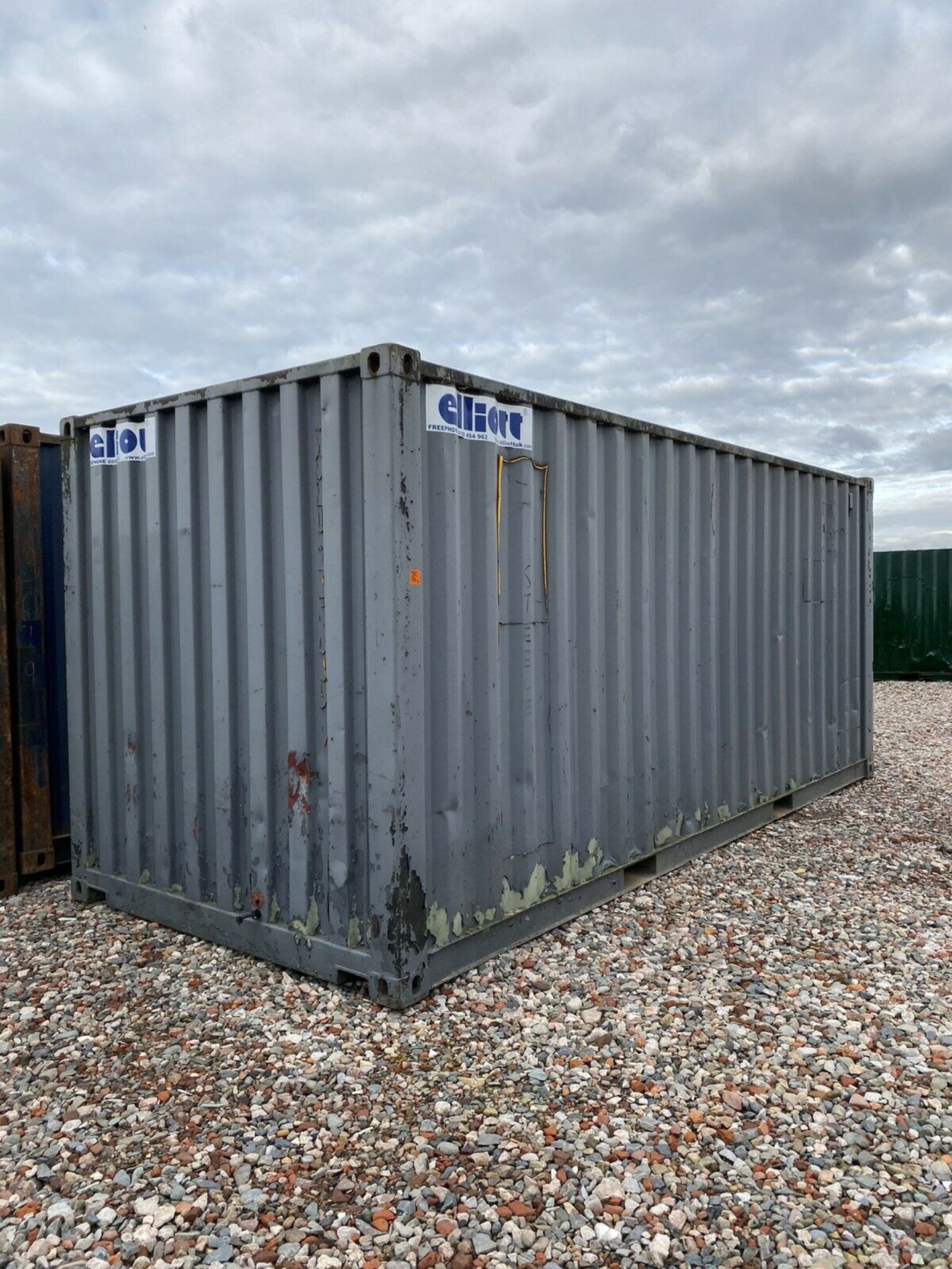 20ft Shipping Container - Image 2 of 9