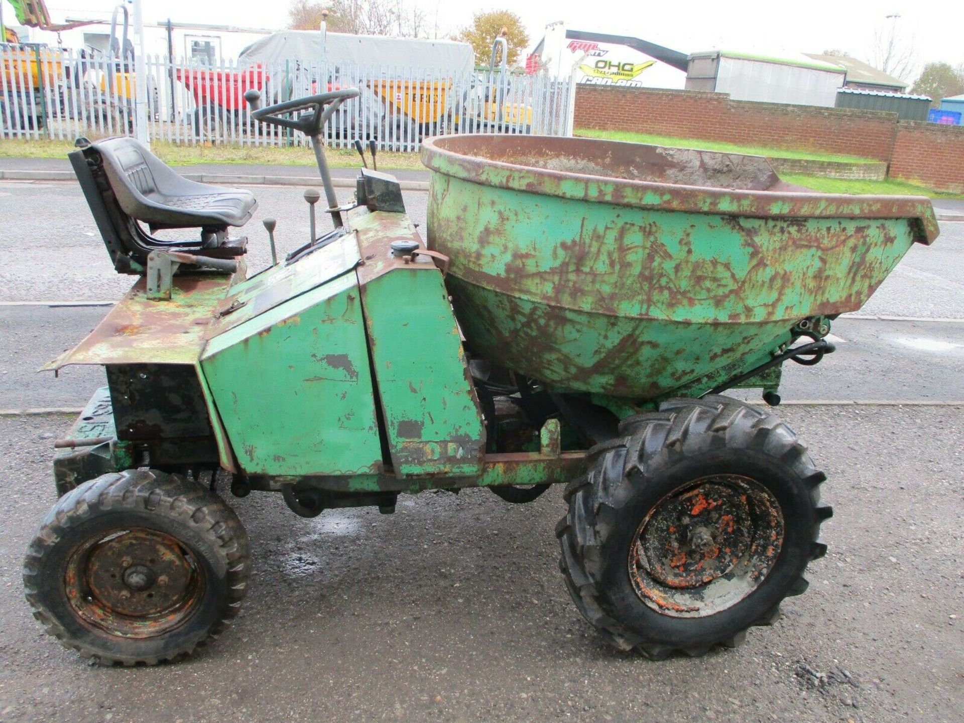 Ausa 1.5 Ton Dumper Swivel Skip - Image 5 of 11