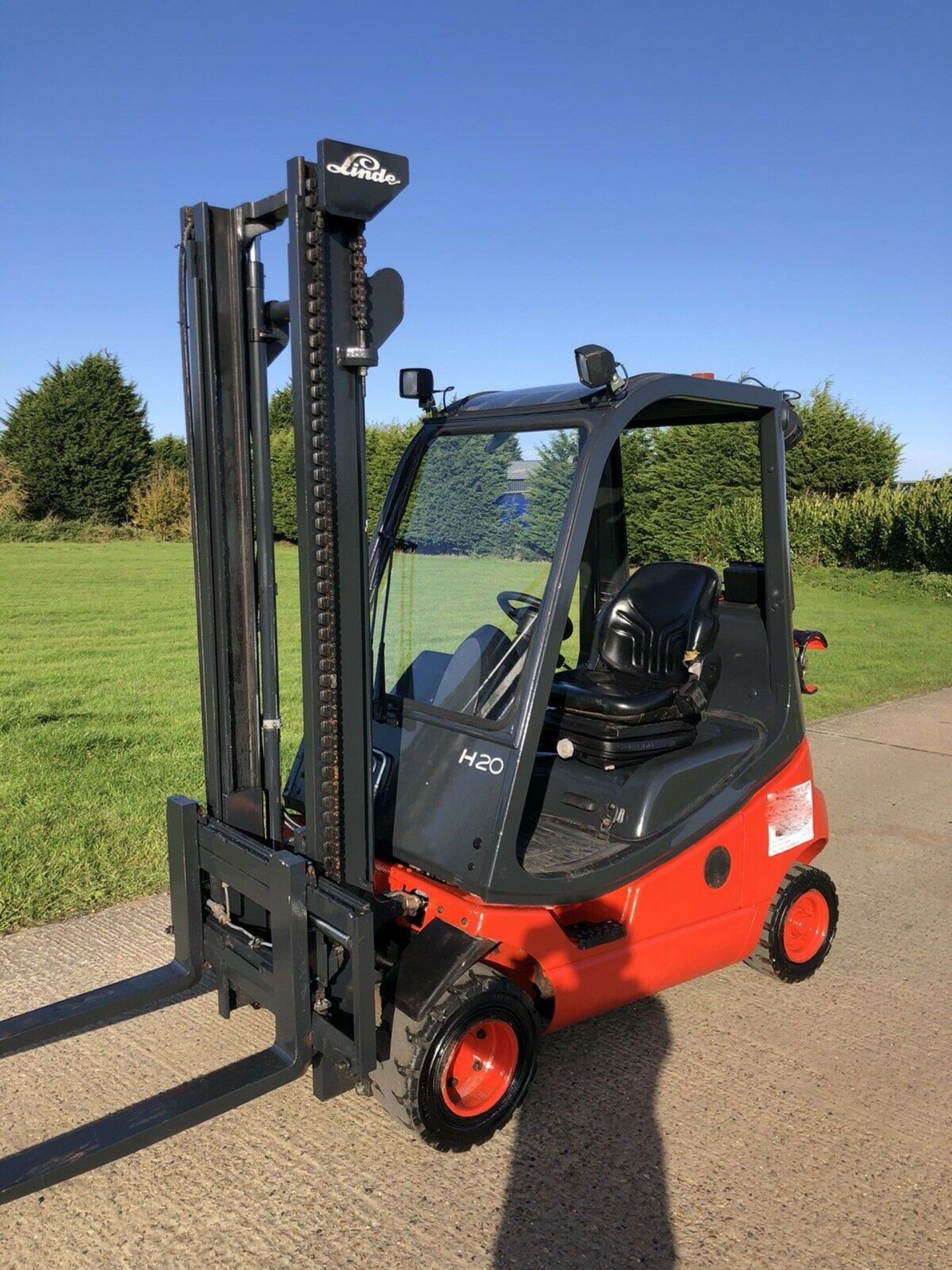 Linde gas Forklift - Image 6 of 7