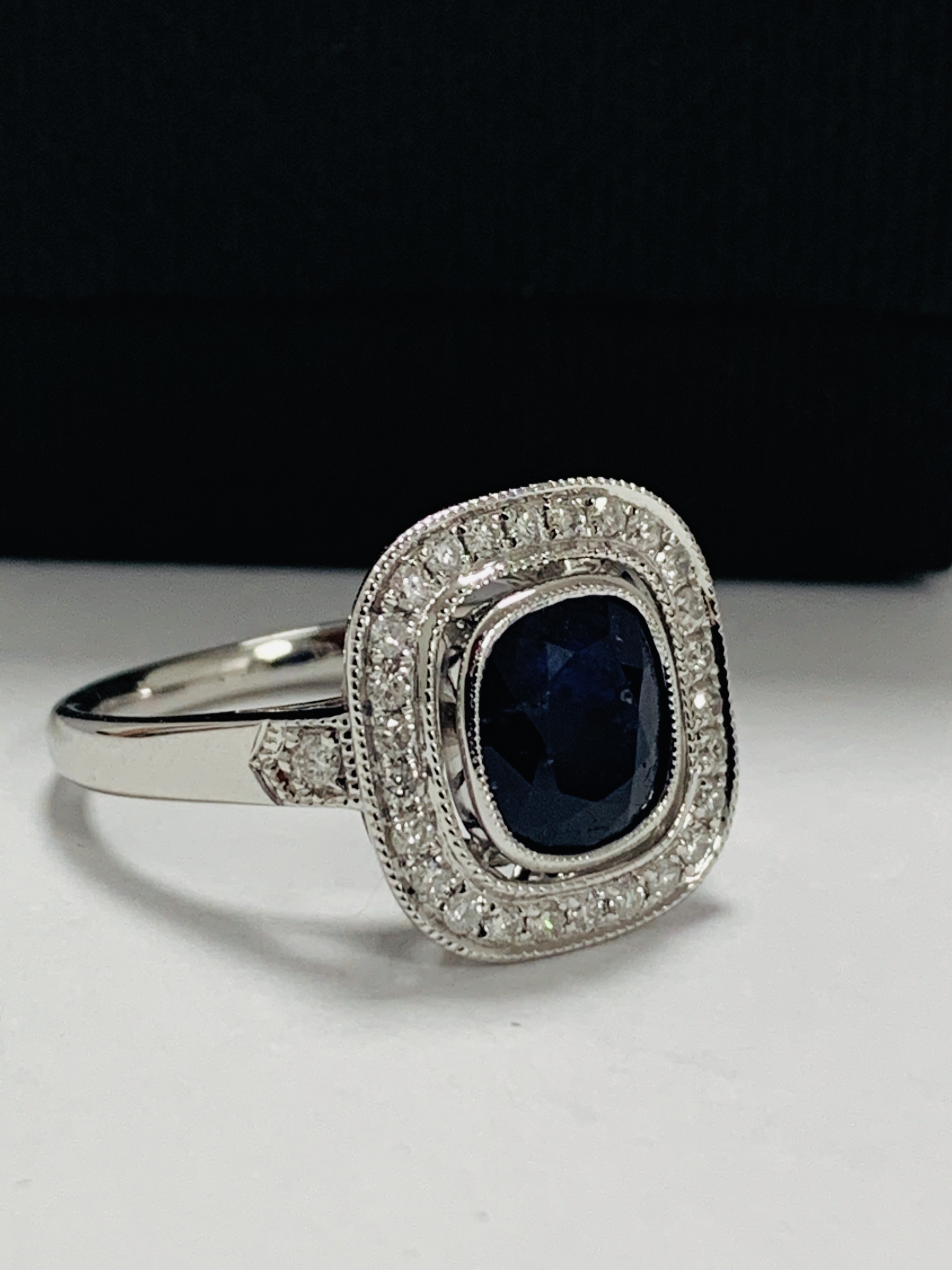 18ct White Gold Sapphire and Diamond ring featuring centre, cushion cut, natural Kashmir Sapphire (2 - Image 9 of 12