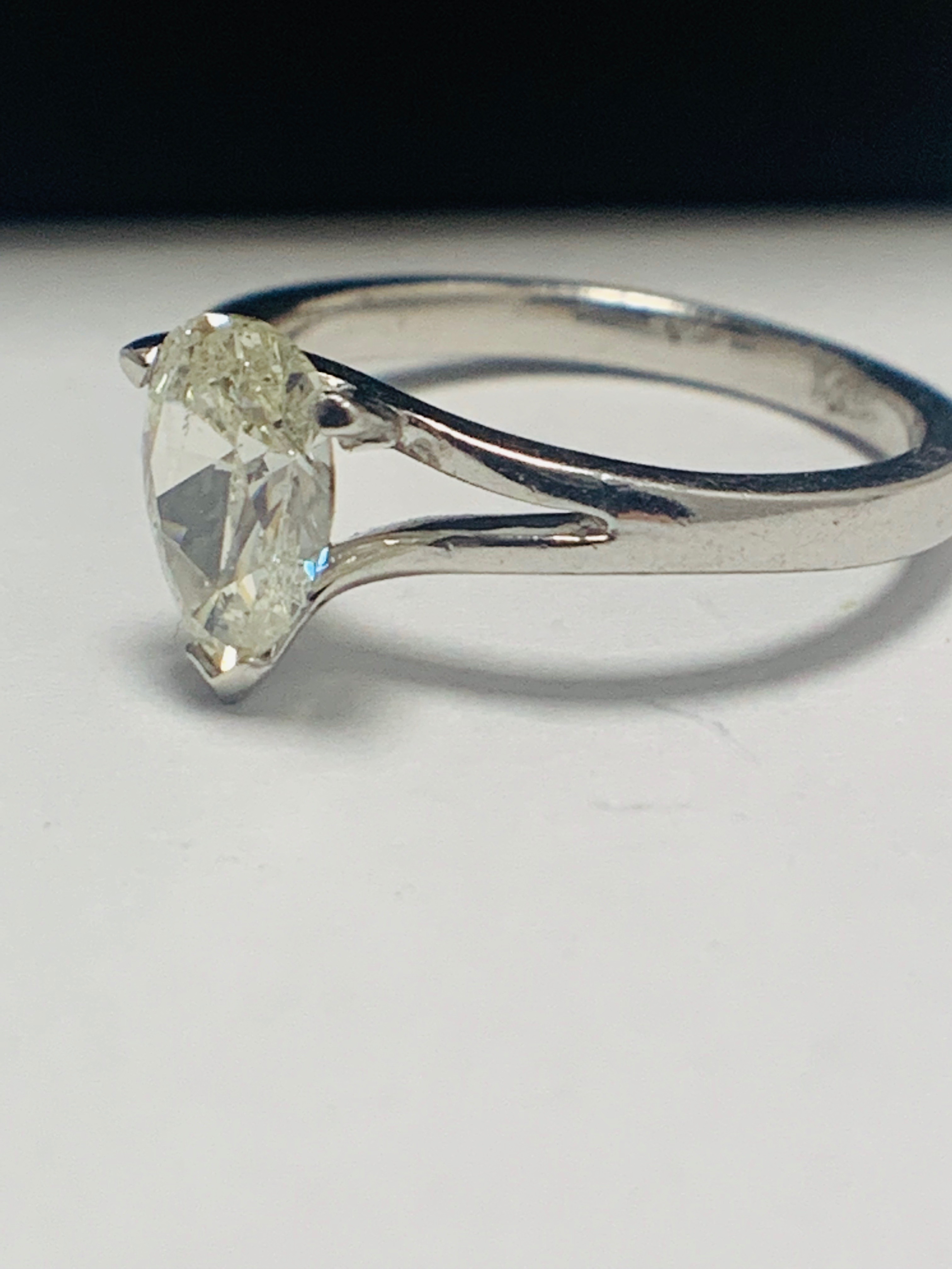1ct Pearshape Diamond PLatinum Solitaire Ring. - Image 3 of 10
