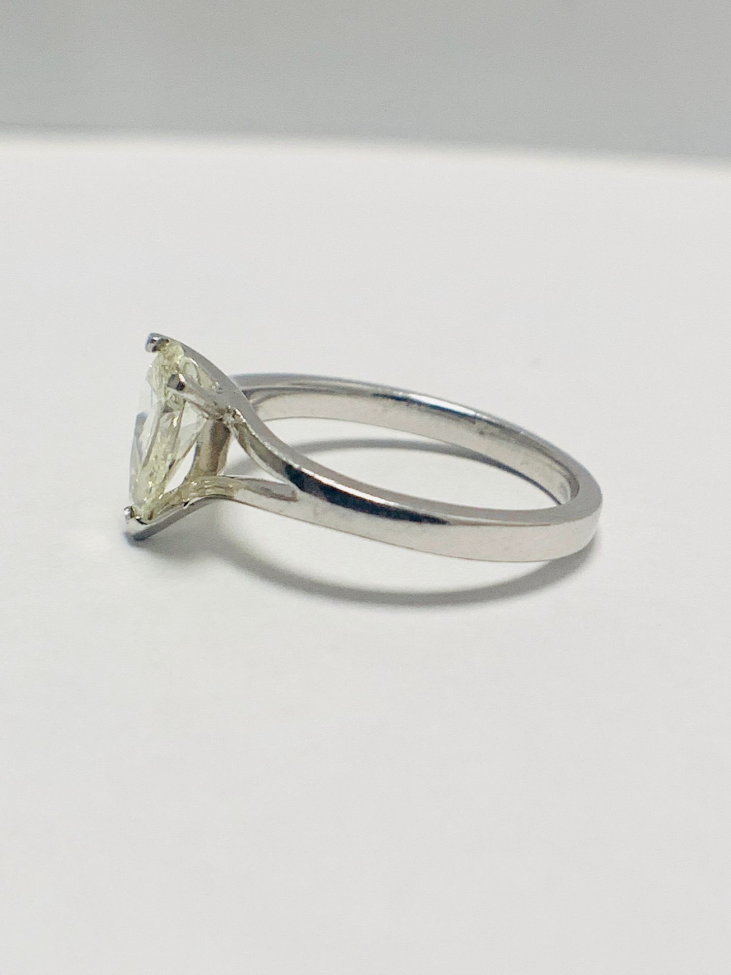 1ct Pearshape Diamond PLatinum Solitaire Ring. - Image 3 of 9