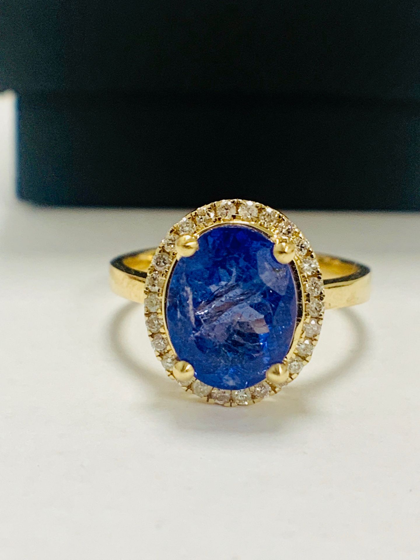 14ct Yellow Gold Tanzanite and Diamond ring