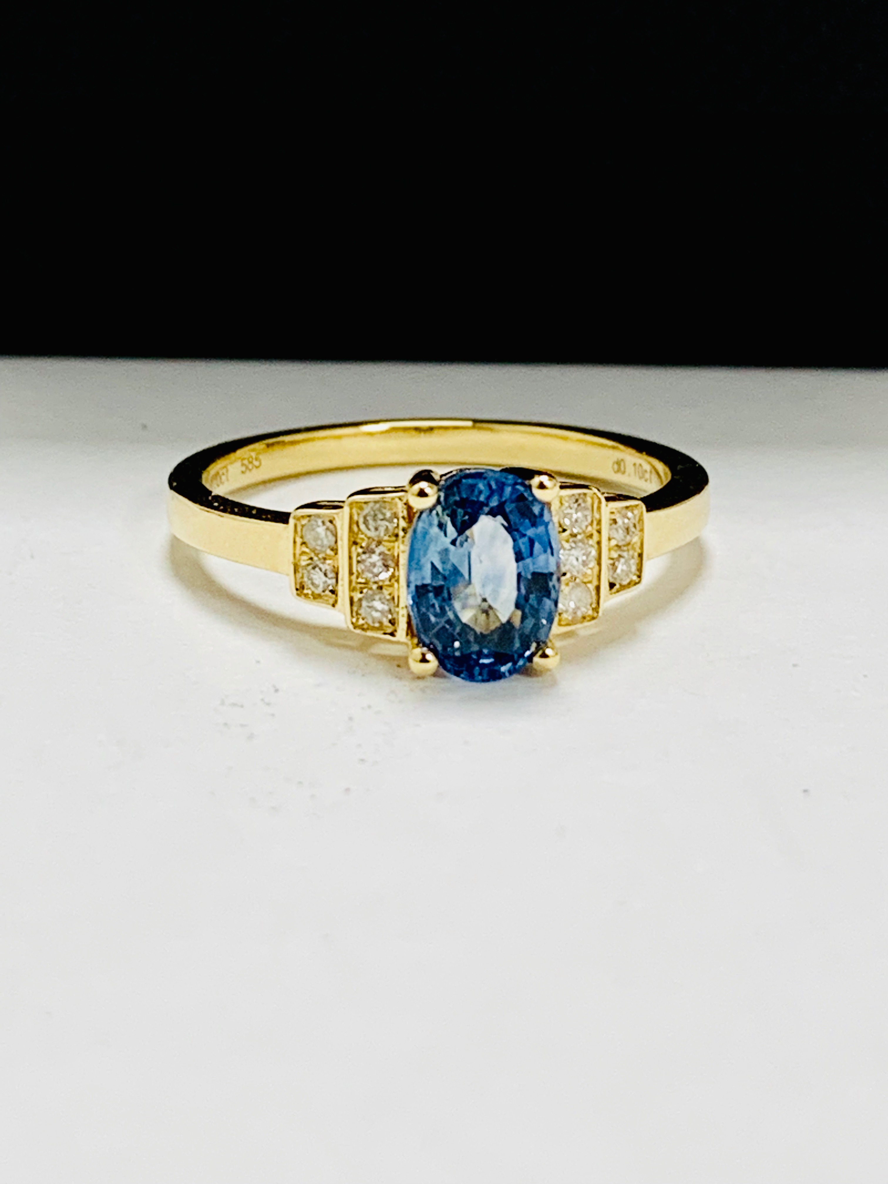 14ct yellow gold sapphire and diamond ring. - Image 8 of 9