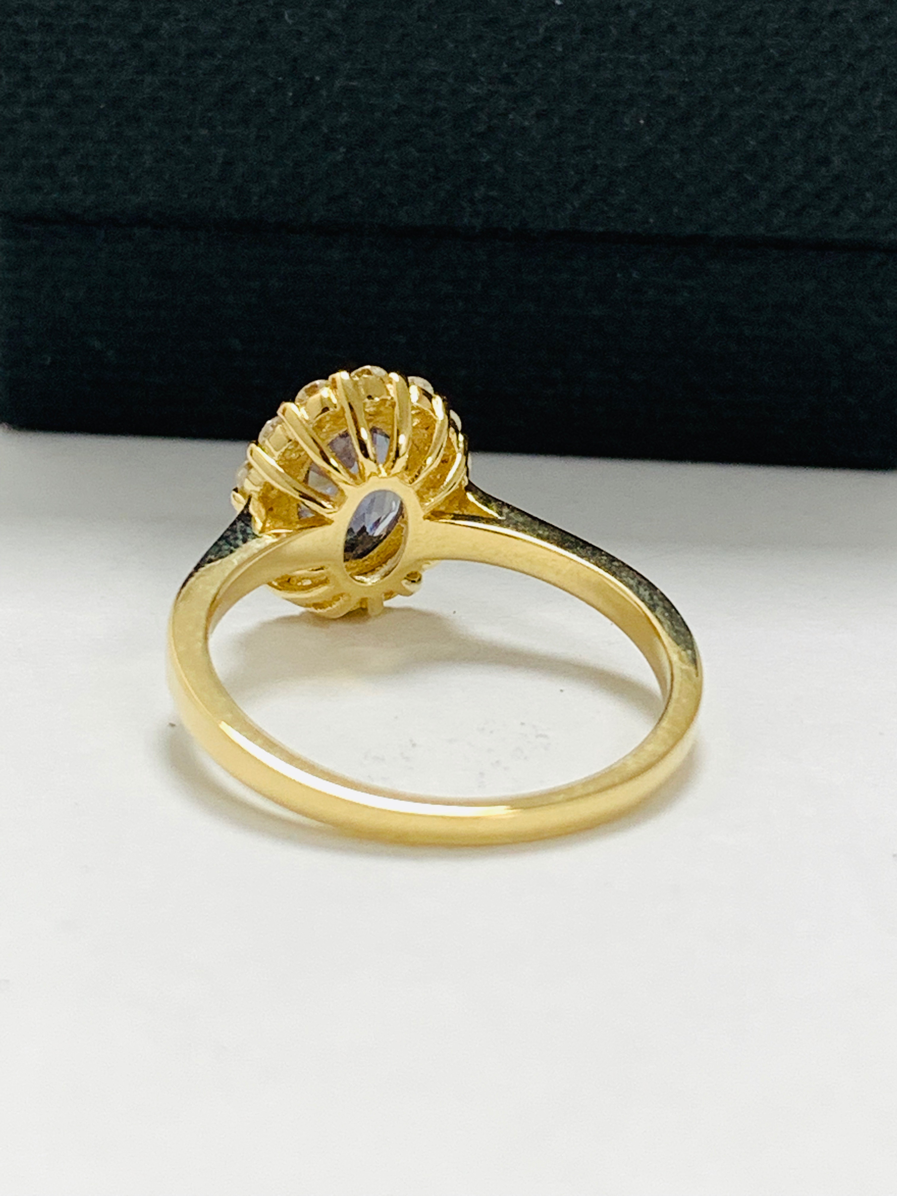 14ct yellow gold sapphire and diamond ring. - Image 5 of 11