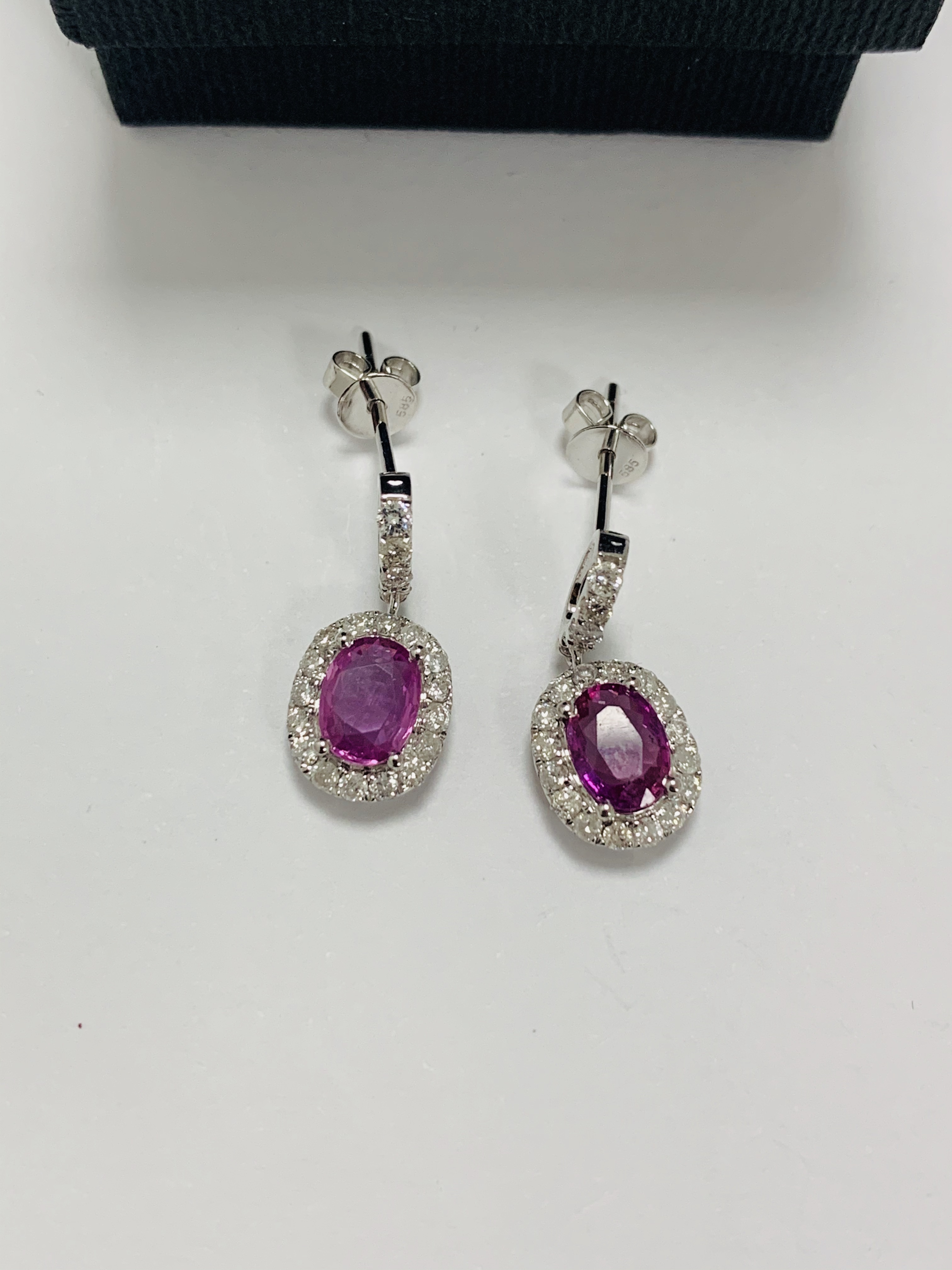 14ct White Gold Sapphire and Diamond drop earrings featuring, 2 oval cut, pink Sapphires (1.66ct TSW - Image 3 of 9