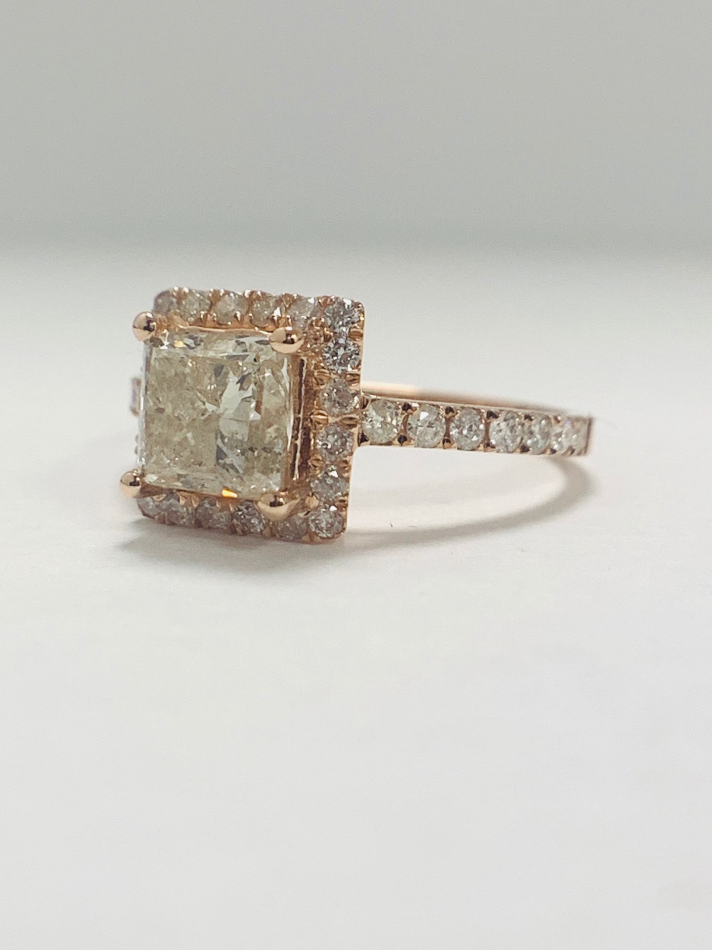 14ct Rose Gold Diamond ring featuring centre, princess cut Diamond (1.30ct) - Image 2 of 13