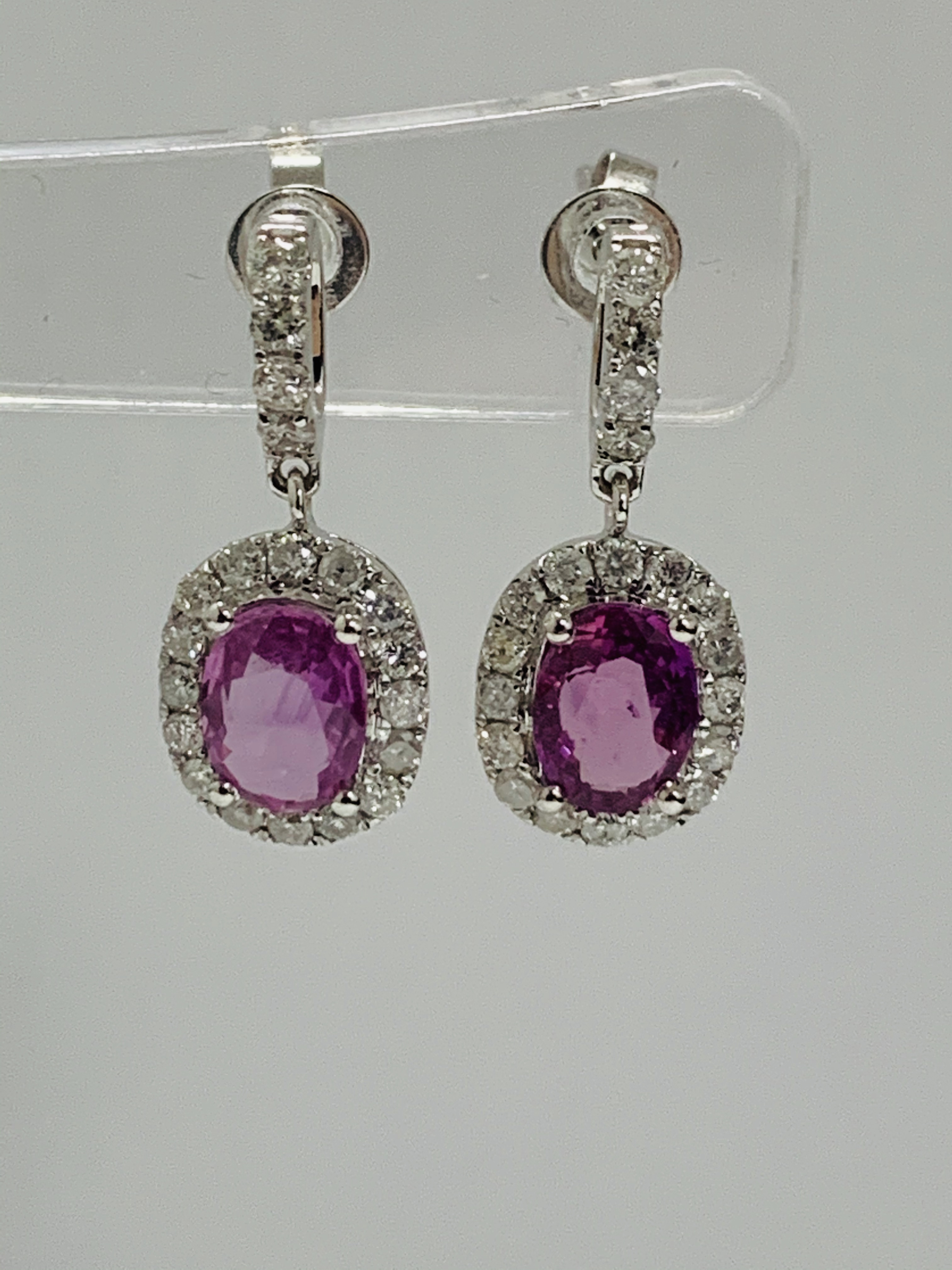 14ct White Gold Sapphire and Diamond drop earrings featuring, 2 oval cut, pink Sapphires (1.66ct TSW - Image 7 of 9