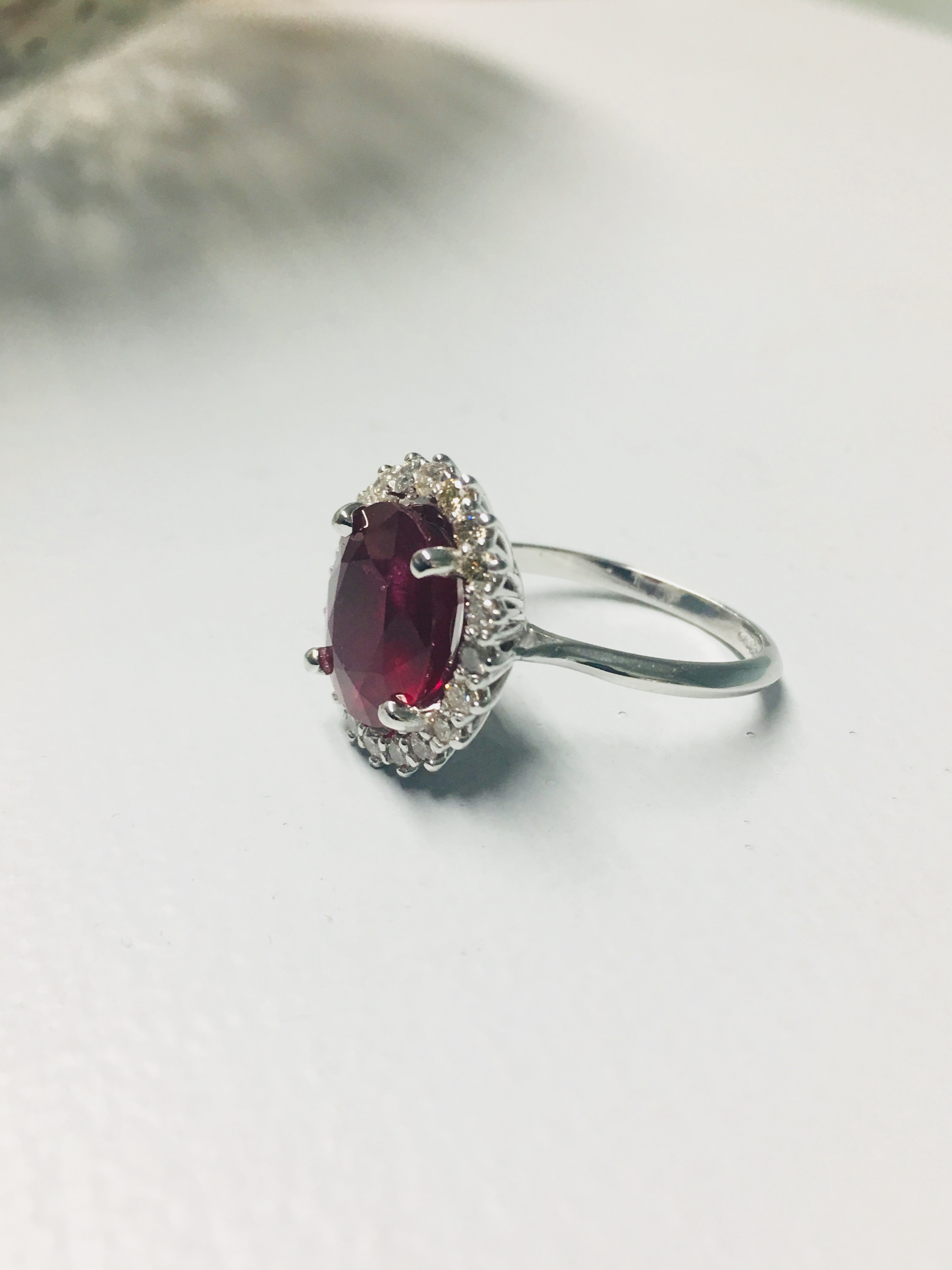 18ct Ruby Diamond cluster ring - Image 2 of 10