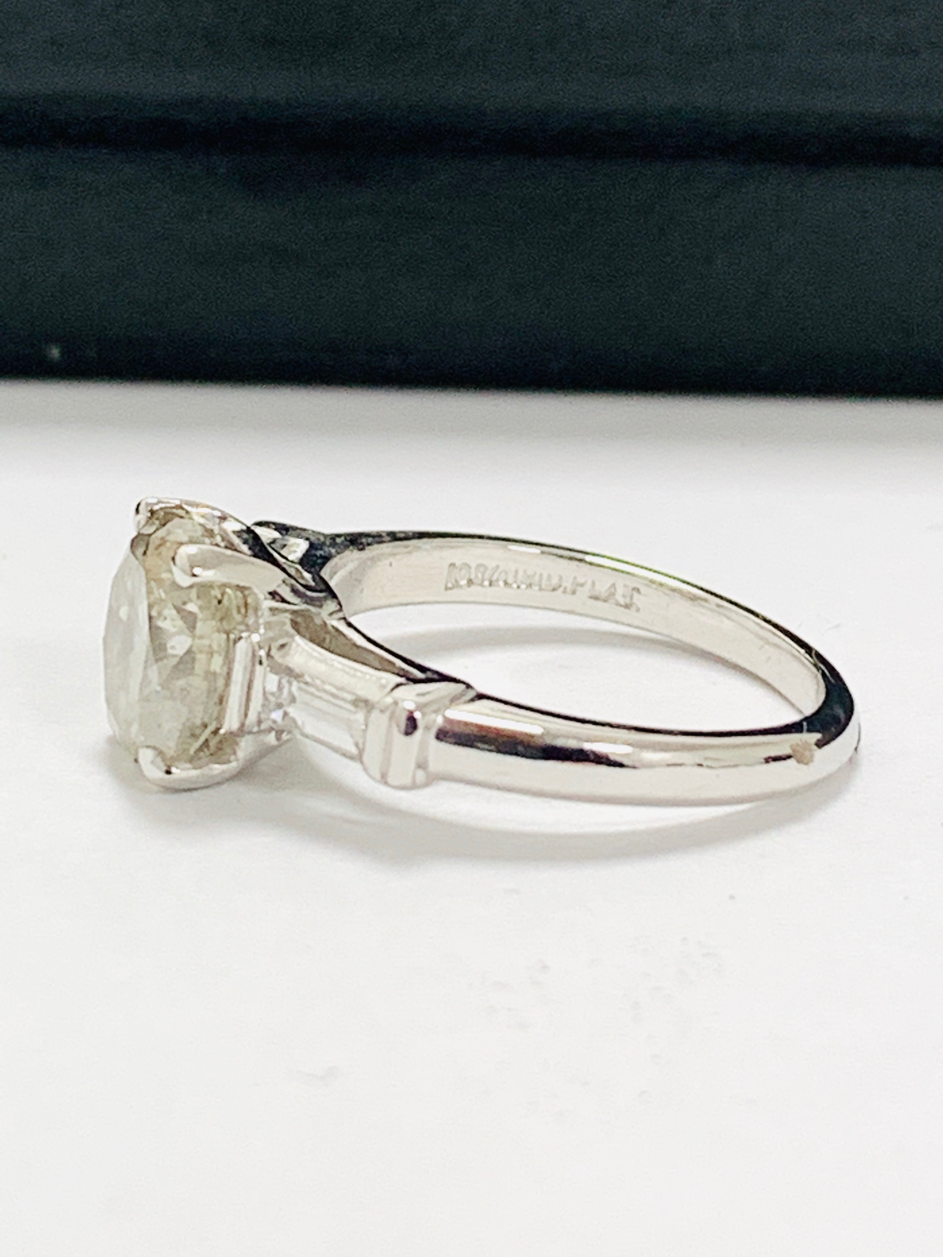 platinum diamond ring featuring - Image 3 of 12