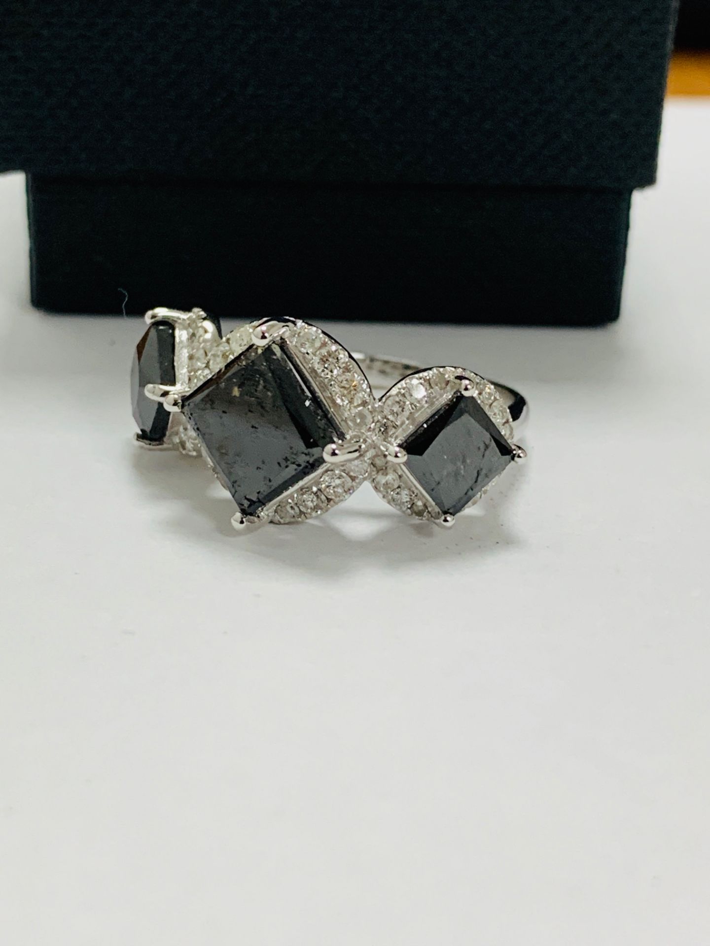 14ct white gold black diamond trilogy ring. - Image 2 of 14