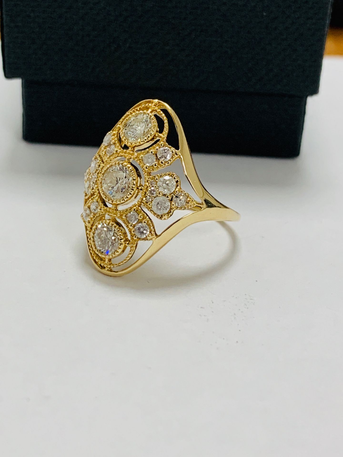 14ct yellow gold diamond ring. - Image 2 of 11