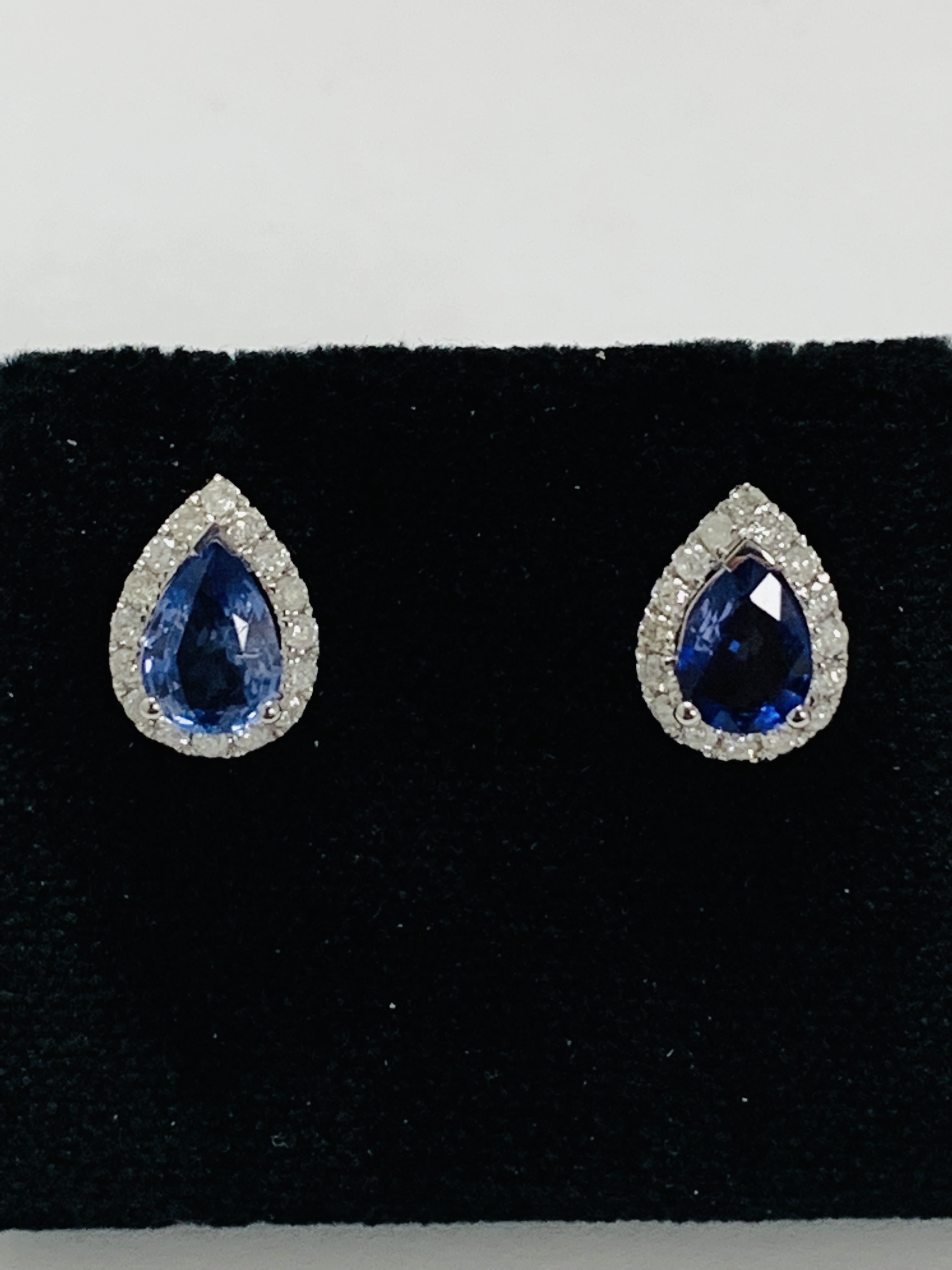 14ct White Gold Sapphire and Diamond earrings featuring centre, 2 pear cut, medium blue Sapphire (1. - Image 10 of 12