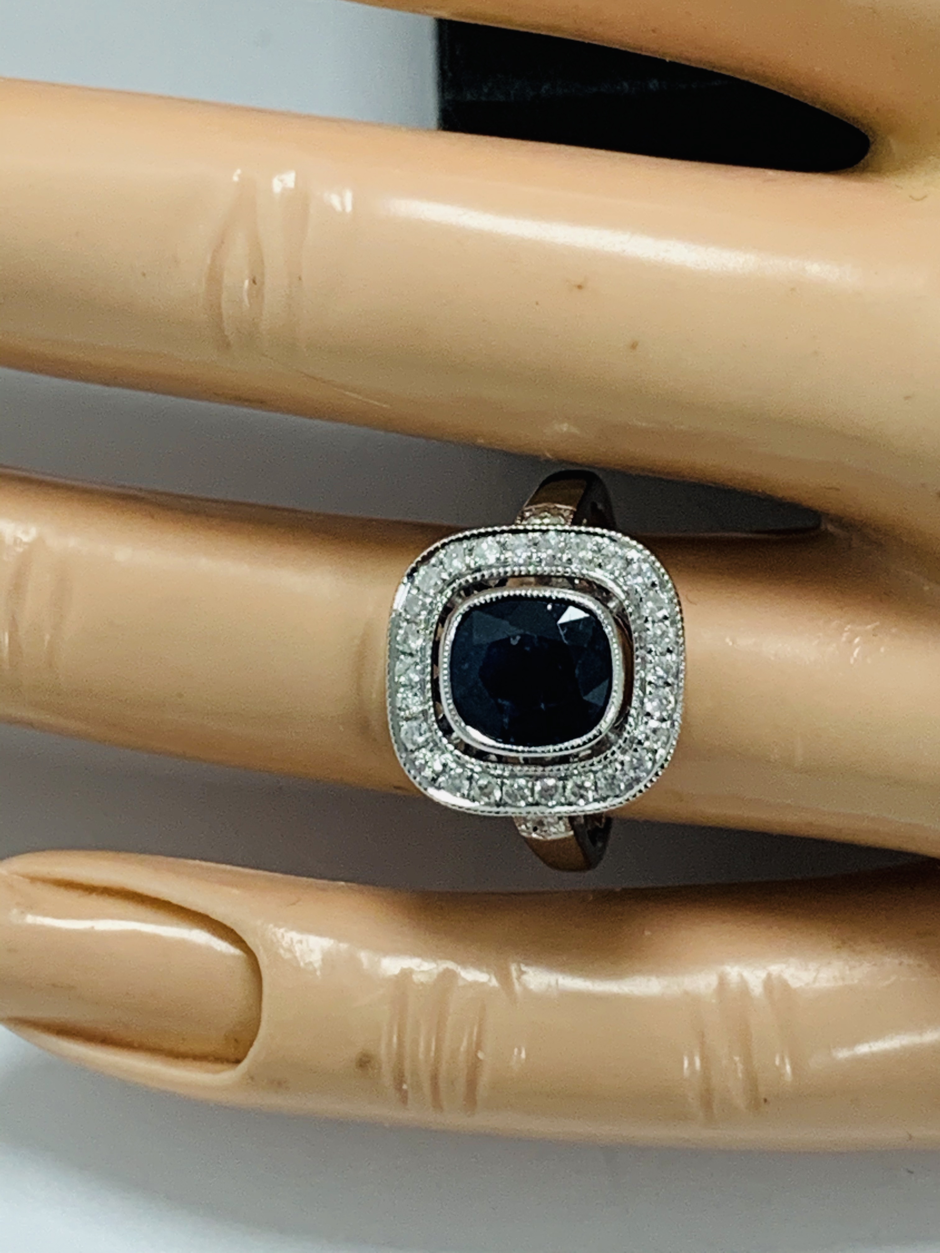 18ct White Gold Sapphire and Diamond ring featuring centre, cushion cut, natural Kashmir Sapphire (2 - Image 11 of 12