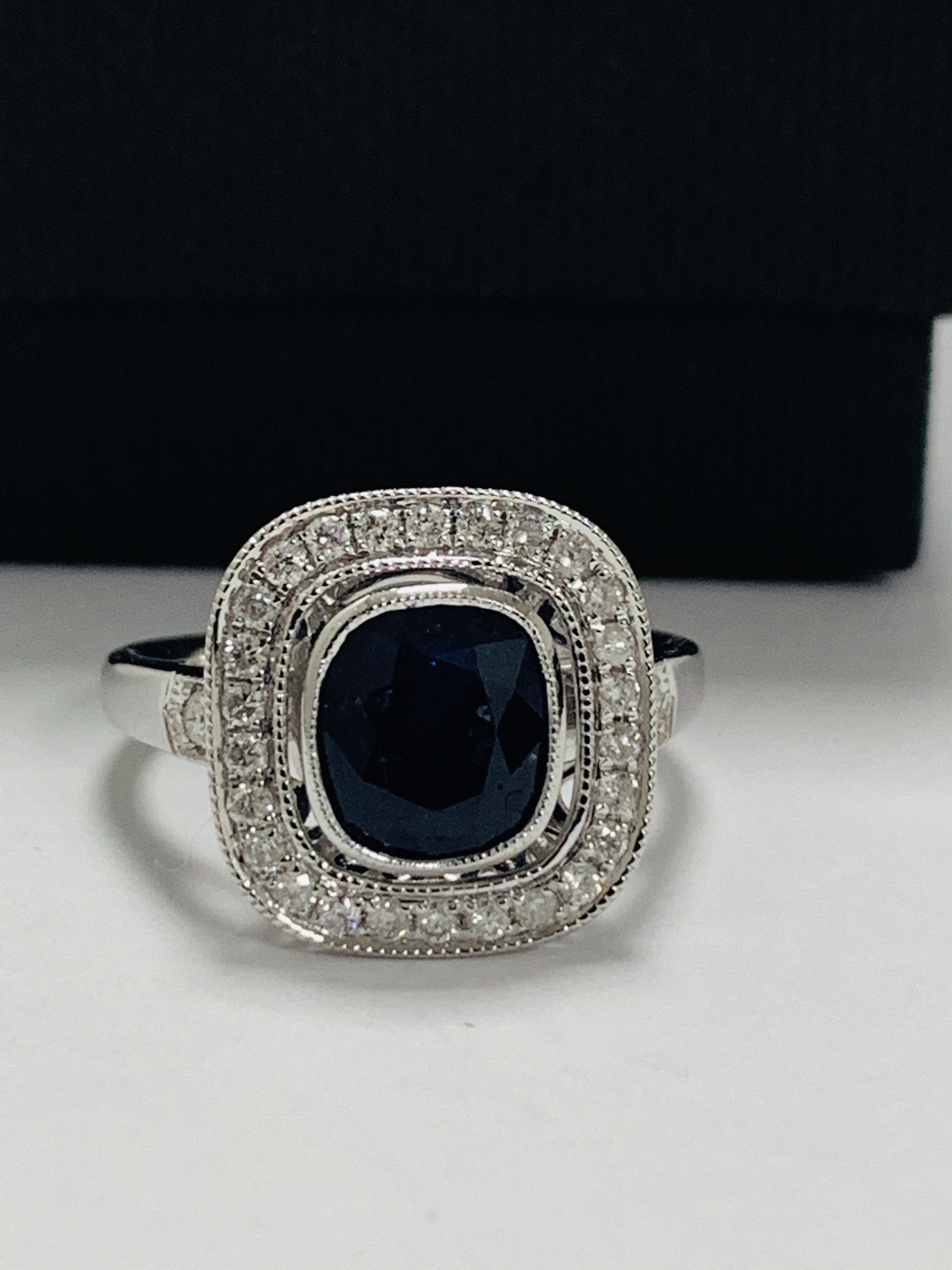 18ct White Gold Sapphire and Diamond ring featuring centre, cushion cut, natural Kashmir Sapphire (2 - Image 10 of 12