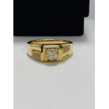 14ct Yellow Gold Diamond gents ring featuring centre, round brilliant cut Diamond (0.60ct), claw set