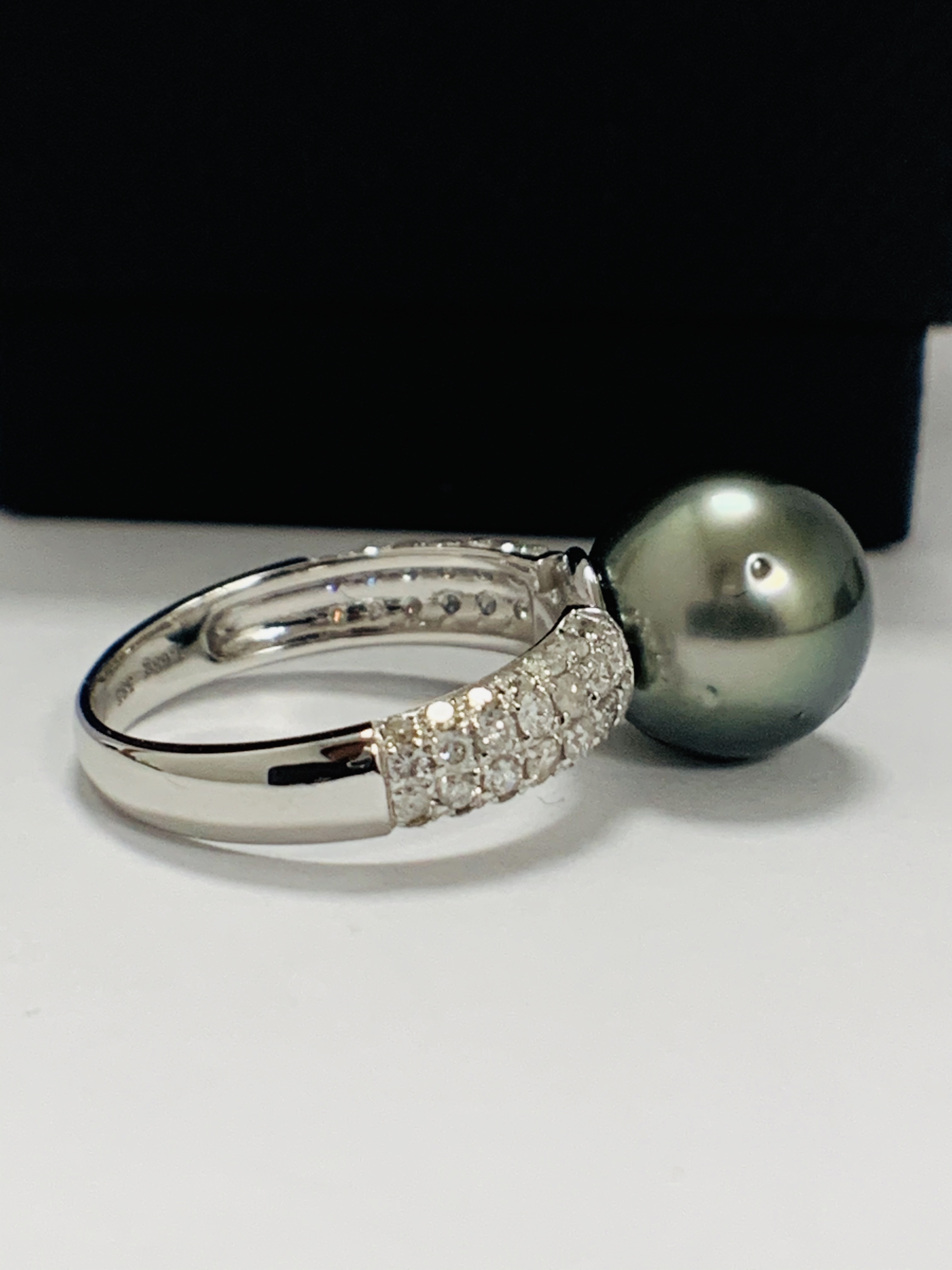 14ct White Gold Pearl and Diamond ring - Image 7 of 15