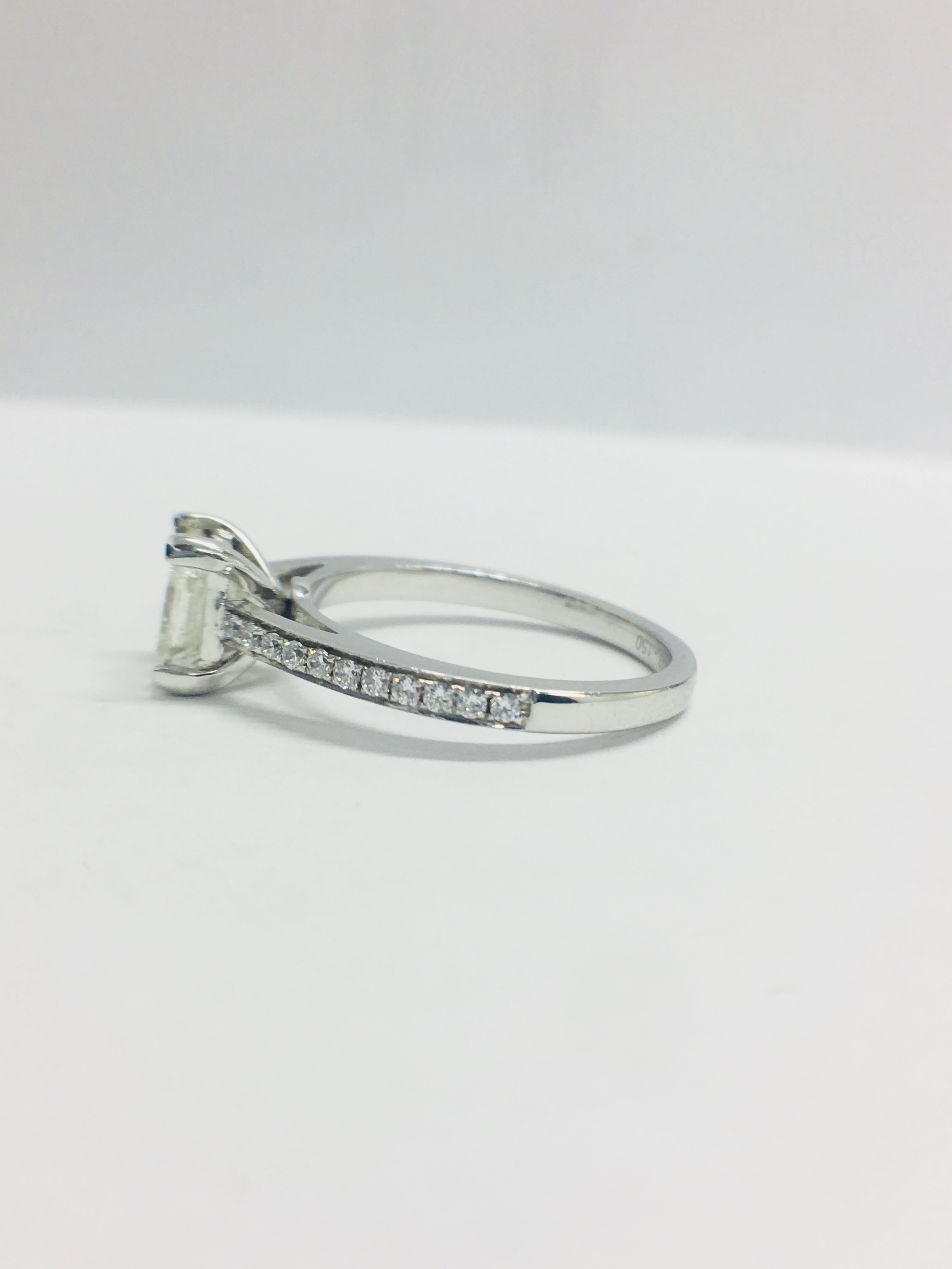 Platinum Diamond Solitaire Princess Ring 1Ct, - Image 7 of 9