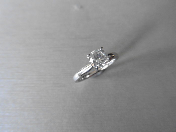 1.05Ct Diamond Solitaire Ring Set In Platinum.