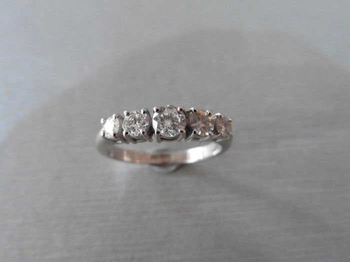 0.75Ct Diamond Five Stone Ring Set In Platinum. - Image 2 of 3