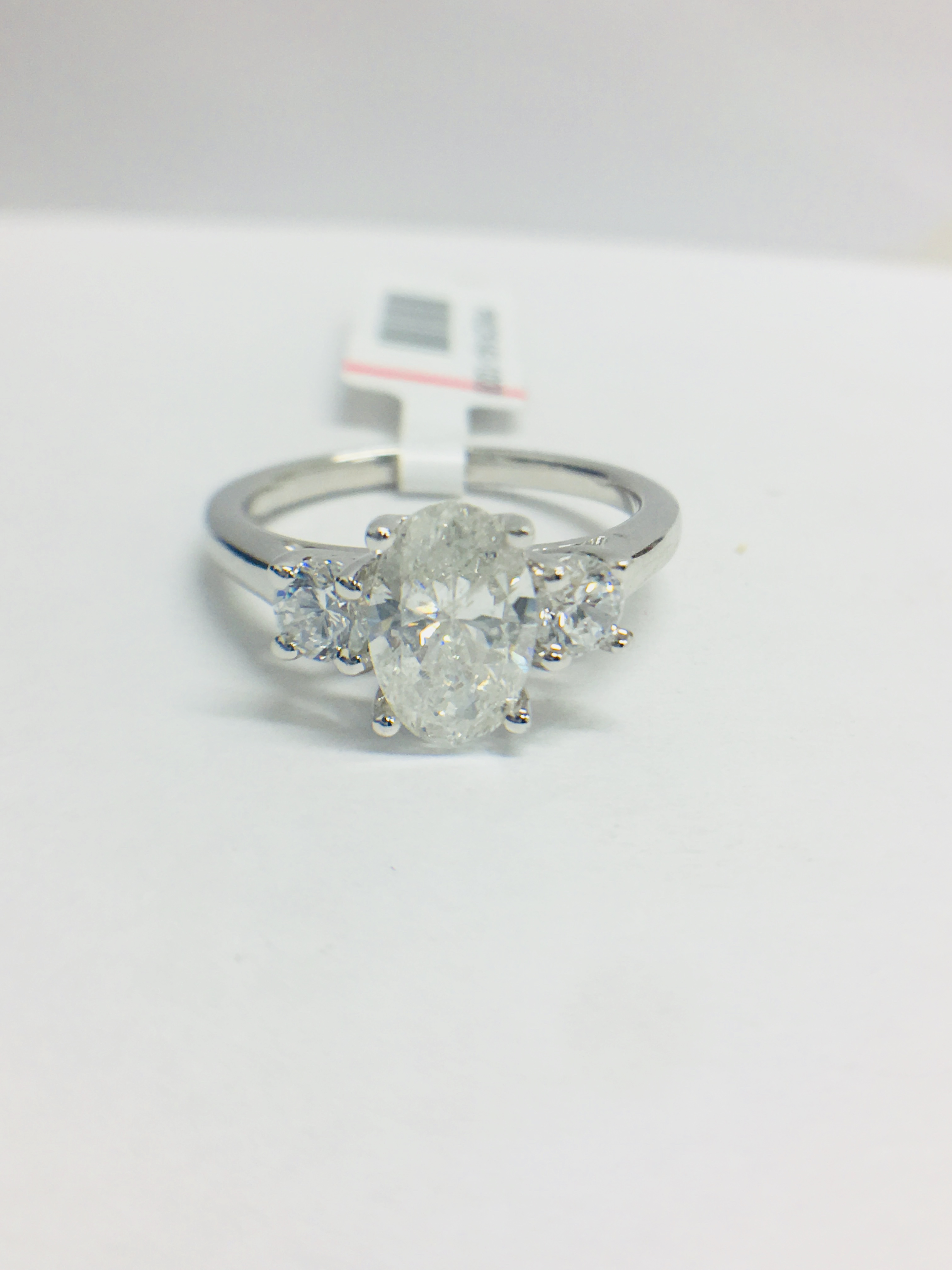 Platinum Diamond Trilogy Ring 1.50Ct Diamond Total, - Image 12 of 16