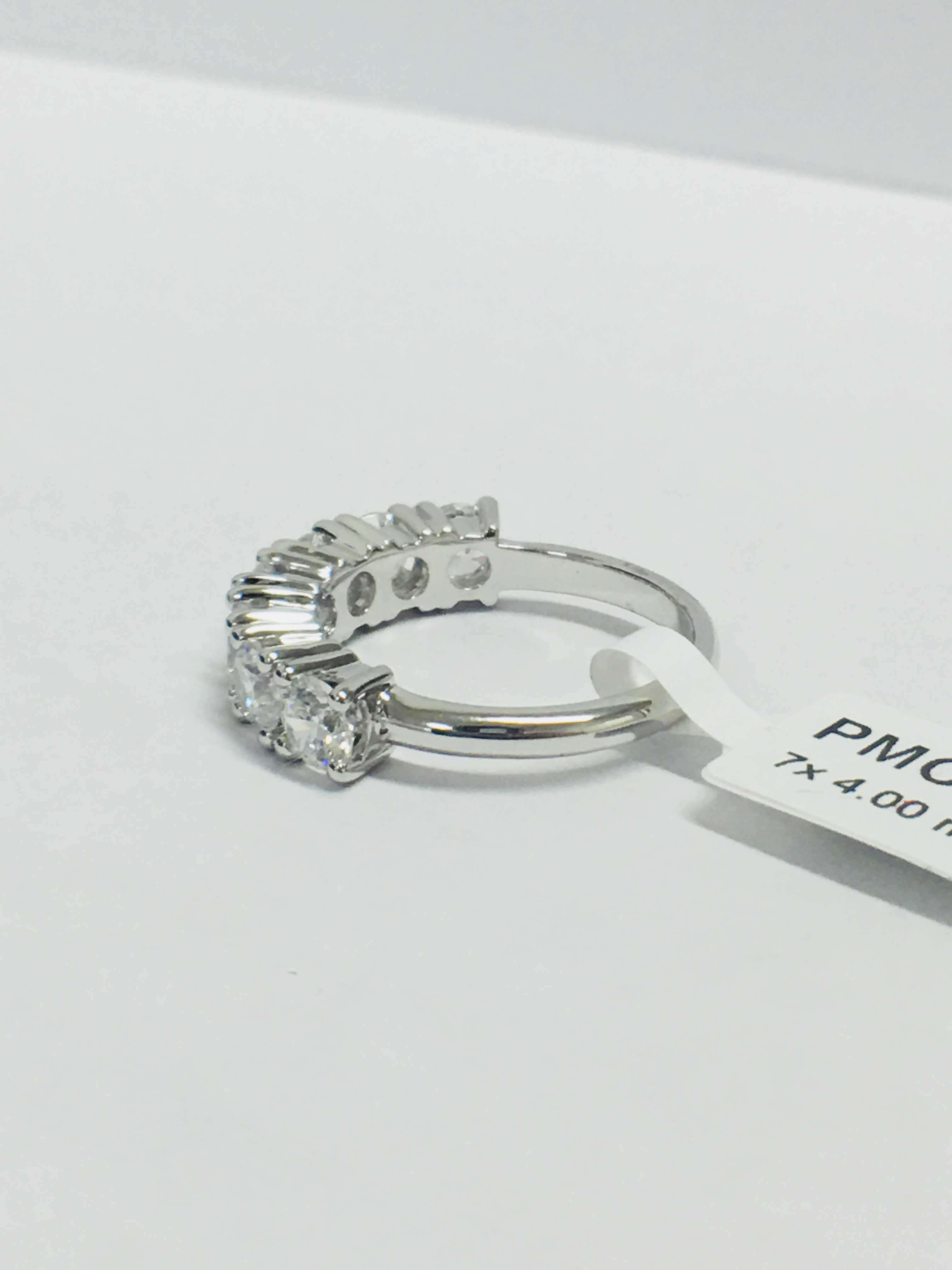 1.25Ct Diamond Five Stone Ring. - Image 3 of 5