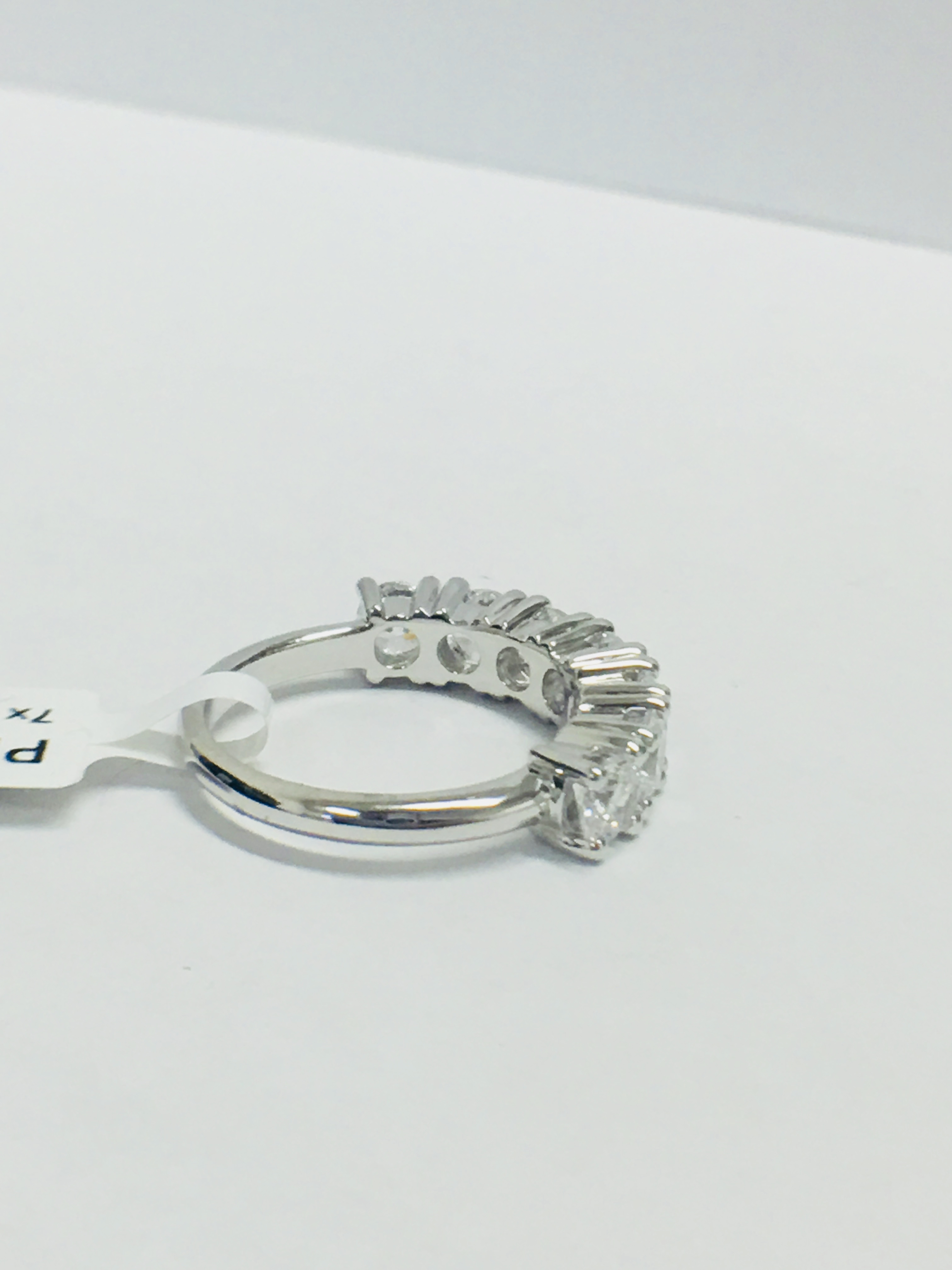 1.25Ct Diamond Five Stone Ring. - Image 4 of 5