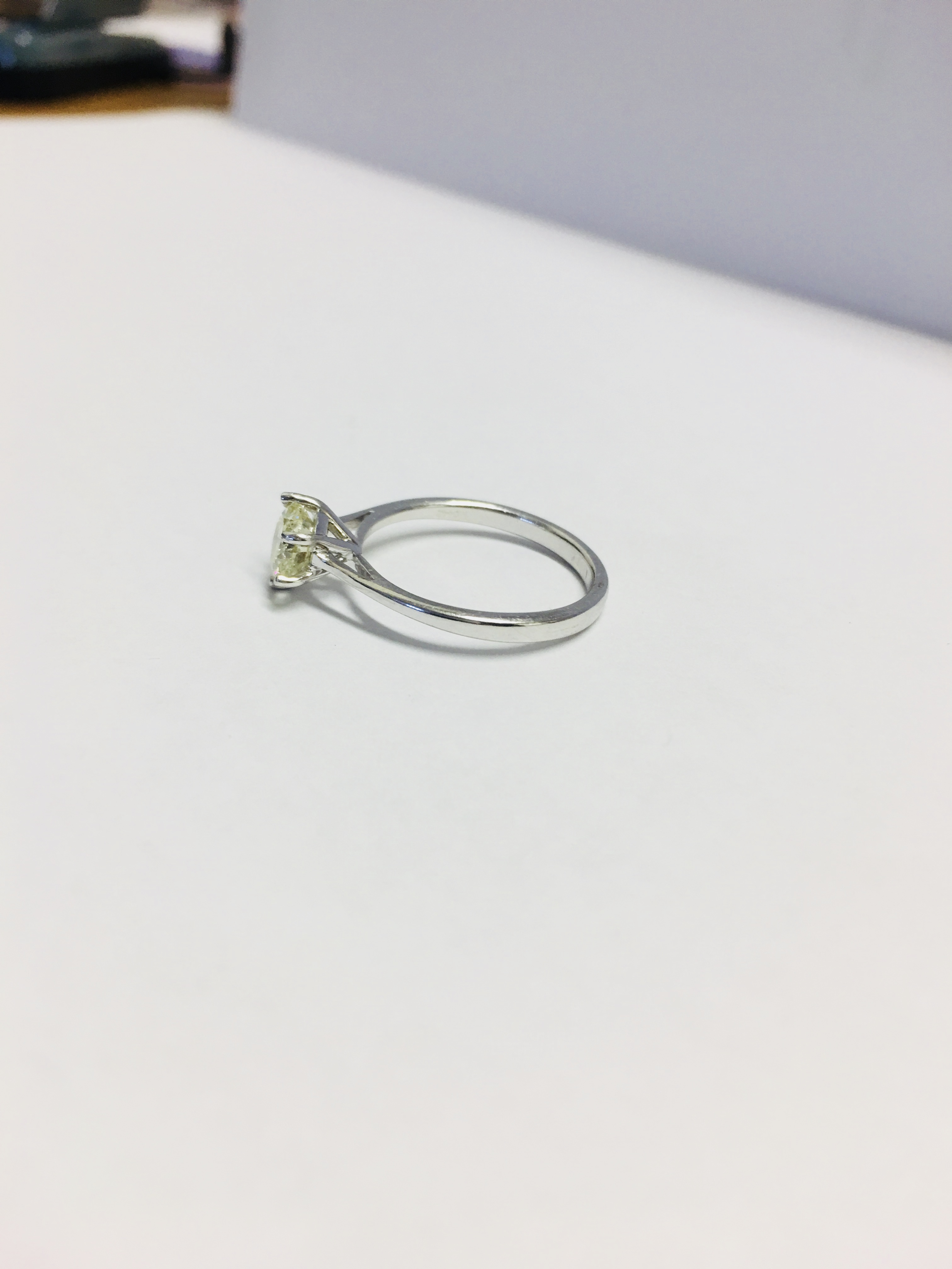 1Ct Brilliant Cut Diamond Solitaire Ring, - Image 2 of 4