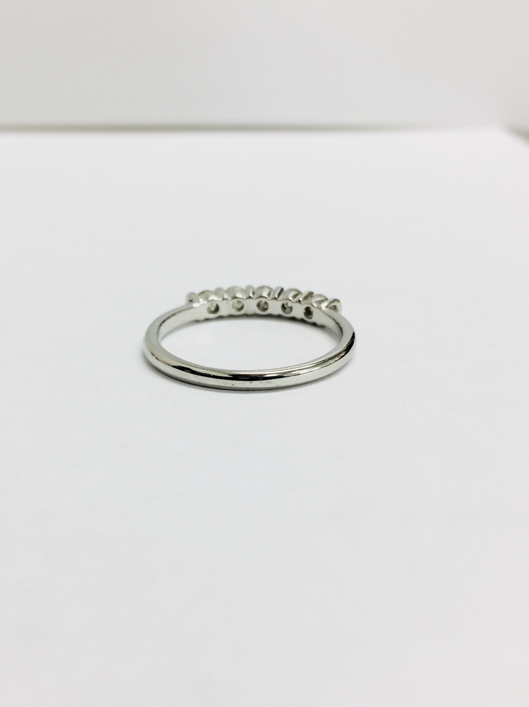 0.50Ct Diamond Five Stone Ring. - Image 4 of 5