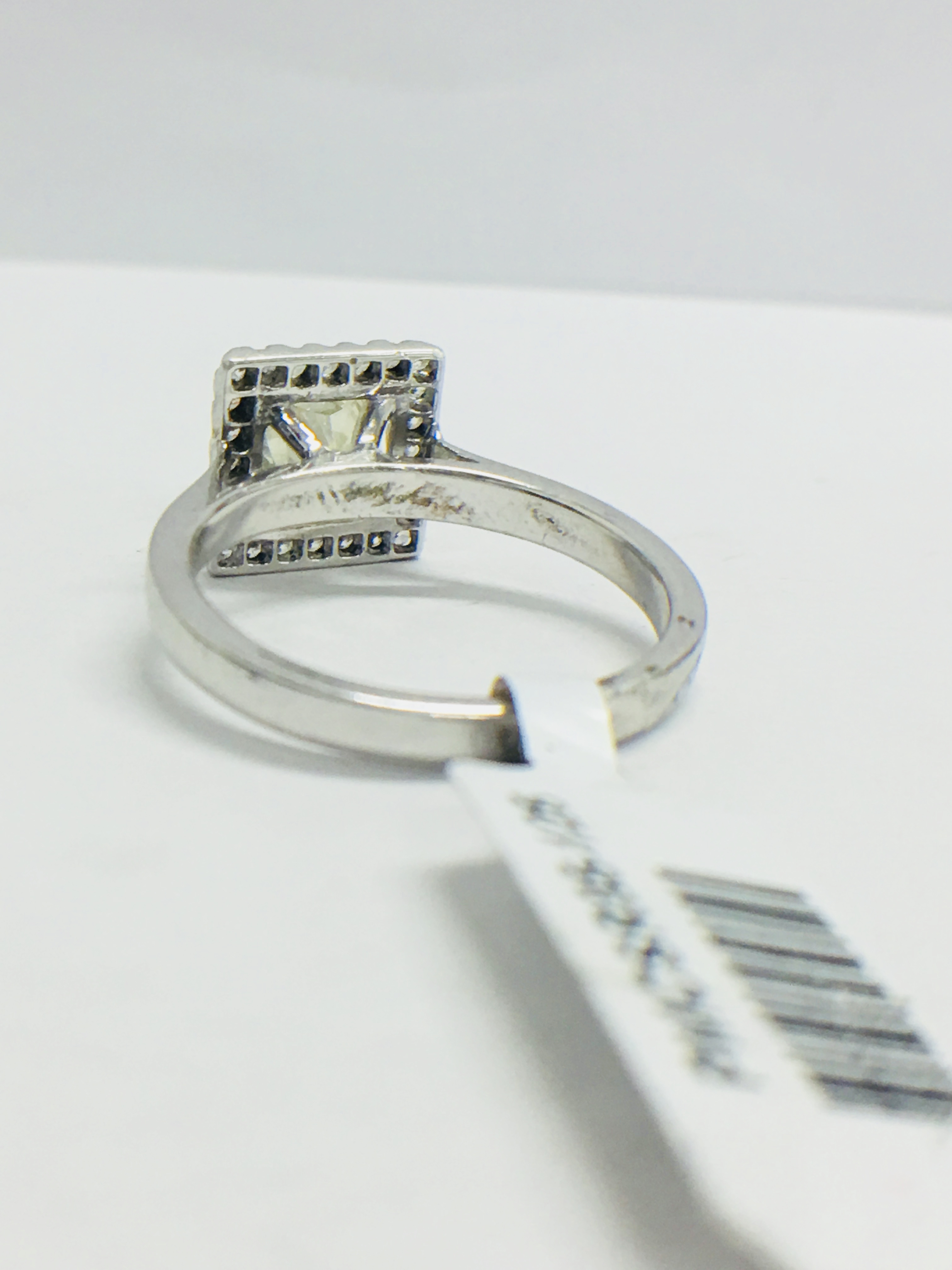 Platinum Diamond Square Dress Ring 1.20Ct Total Diamond Weight, - Image 2 of 4