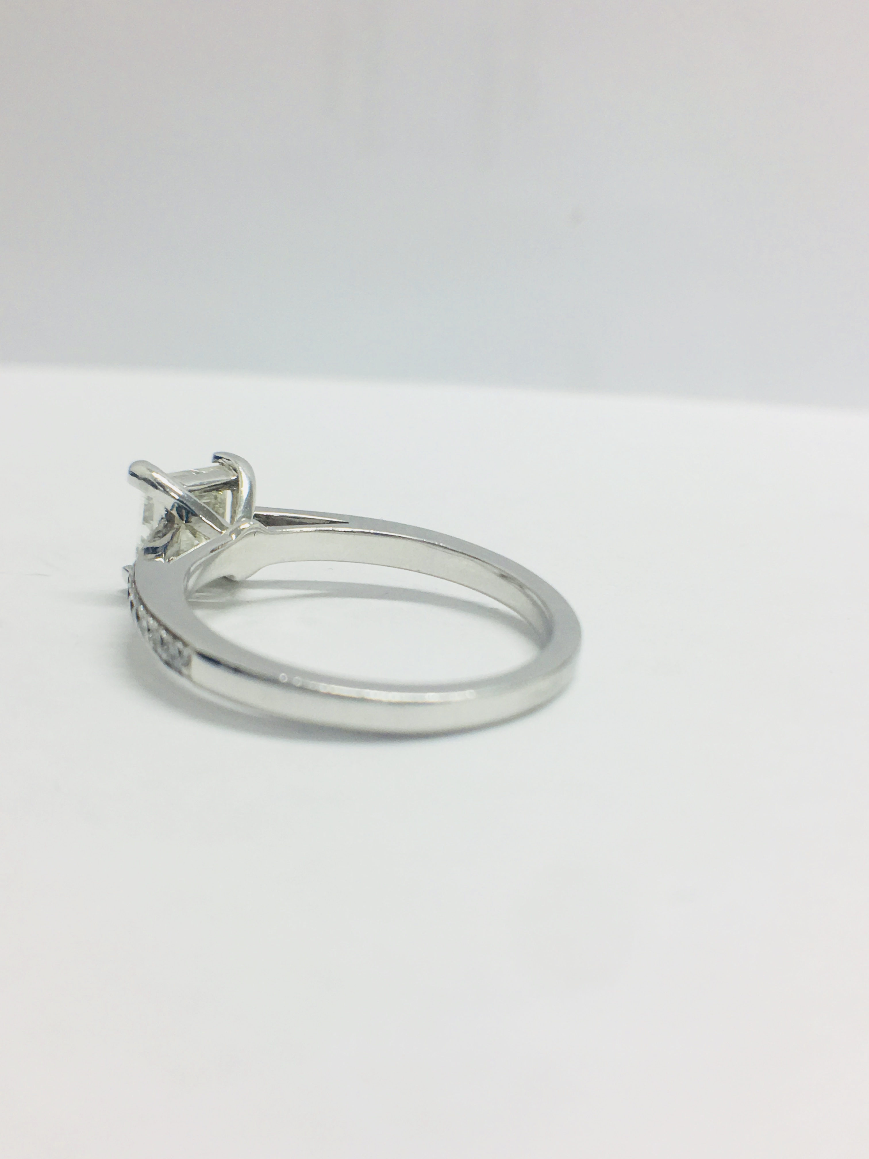 Platinum Diamond Solitaire Princess Ring 1Ct, - Image 6 of 9