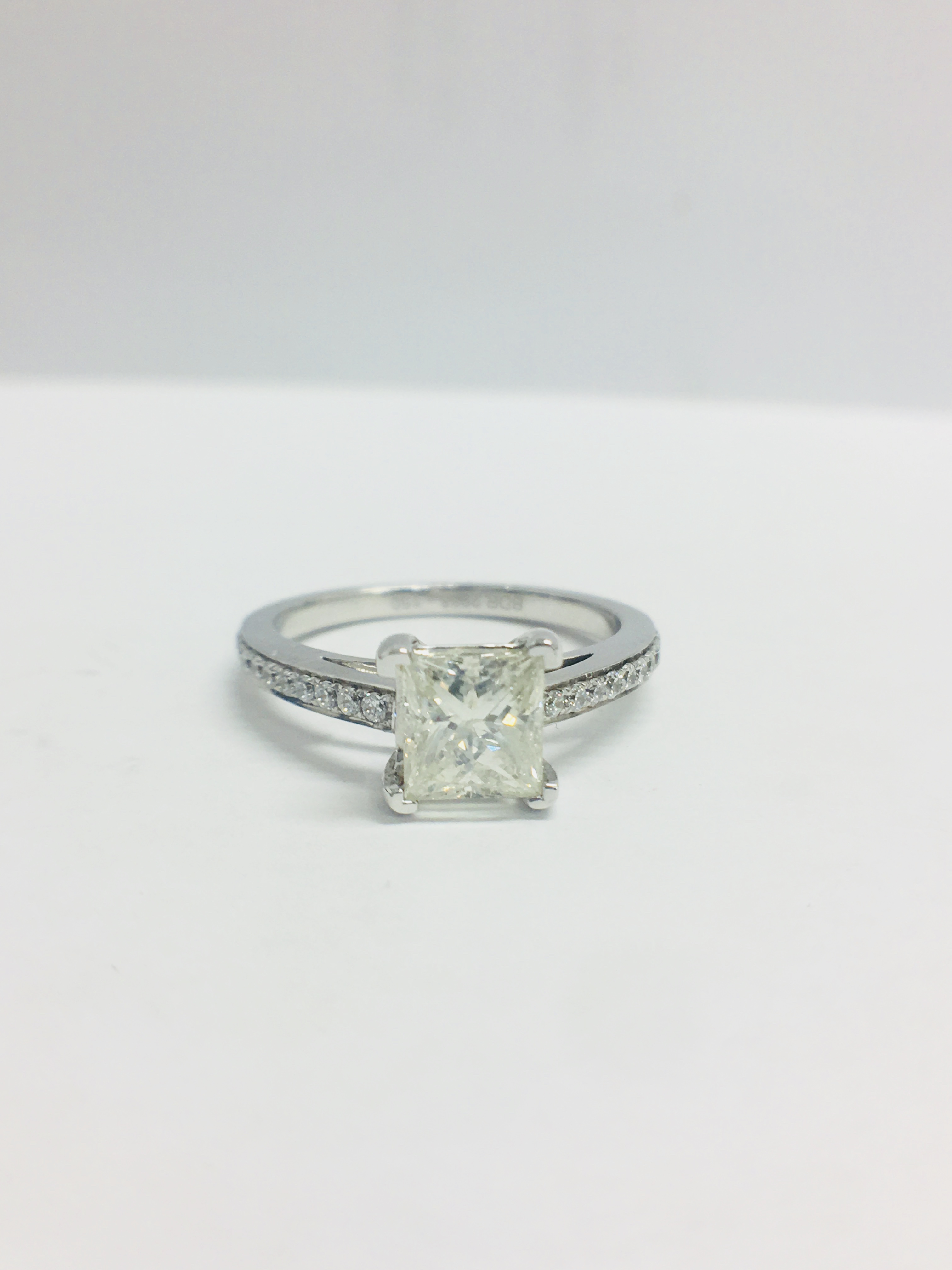 Platinum Diamond Solitaire Princess Ring 1Ct, - Image 2 of 9