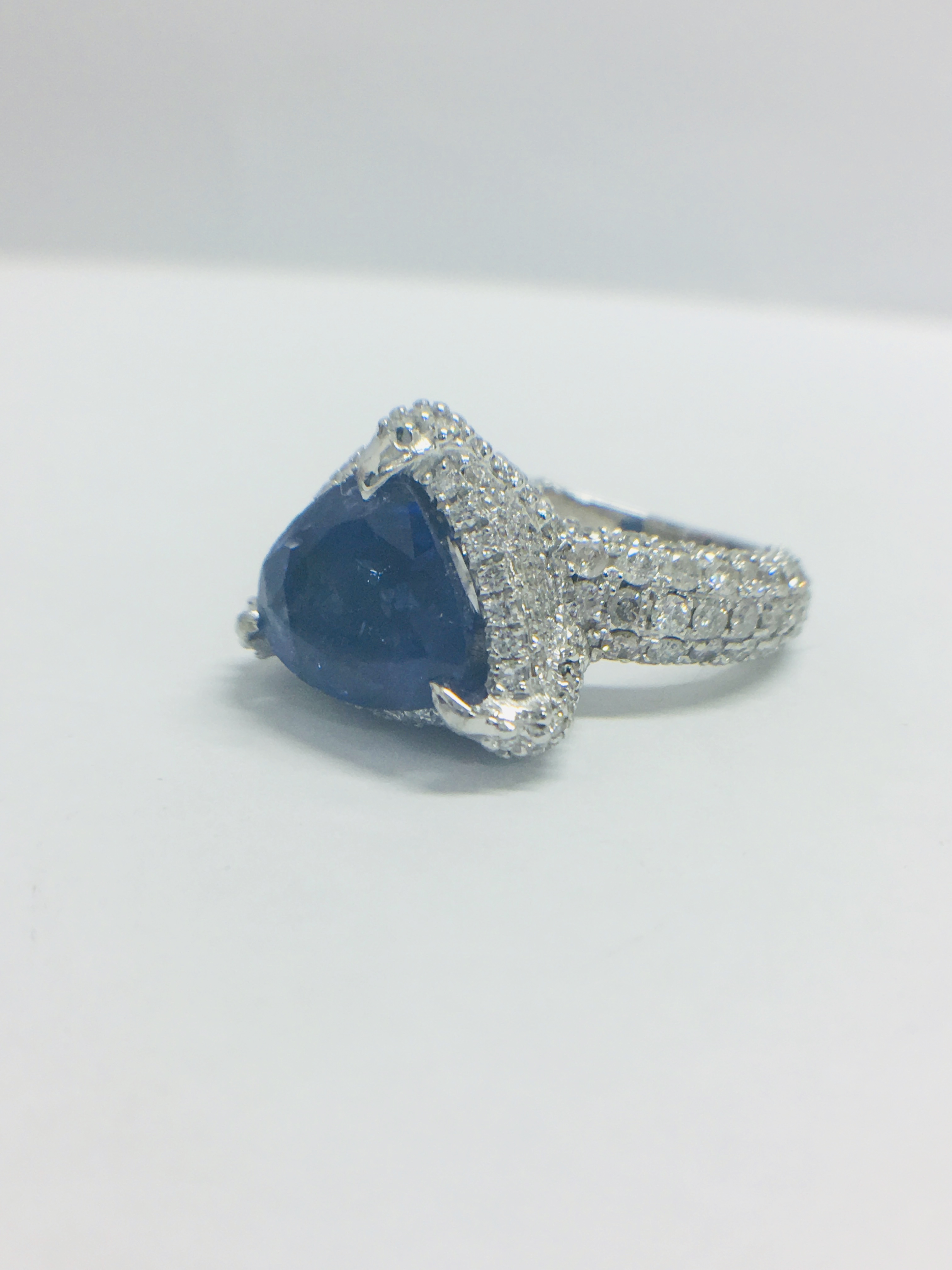 PLATINUM TANZANITE RING - Image 12 of 14