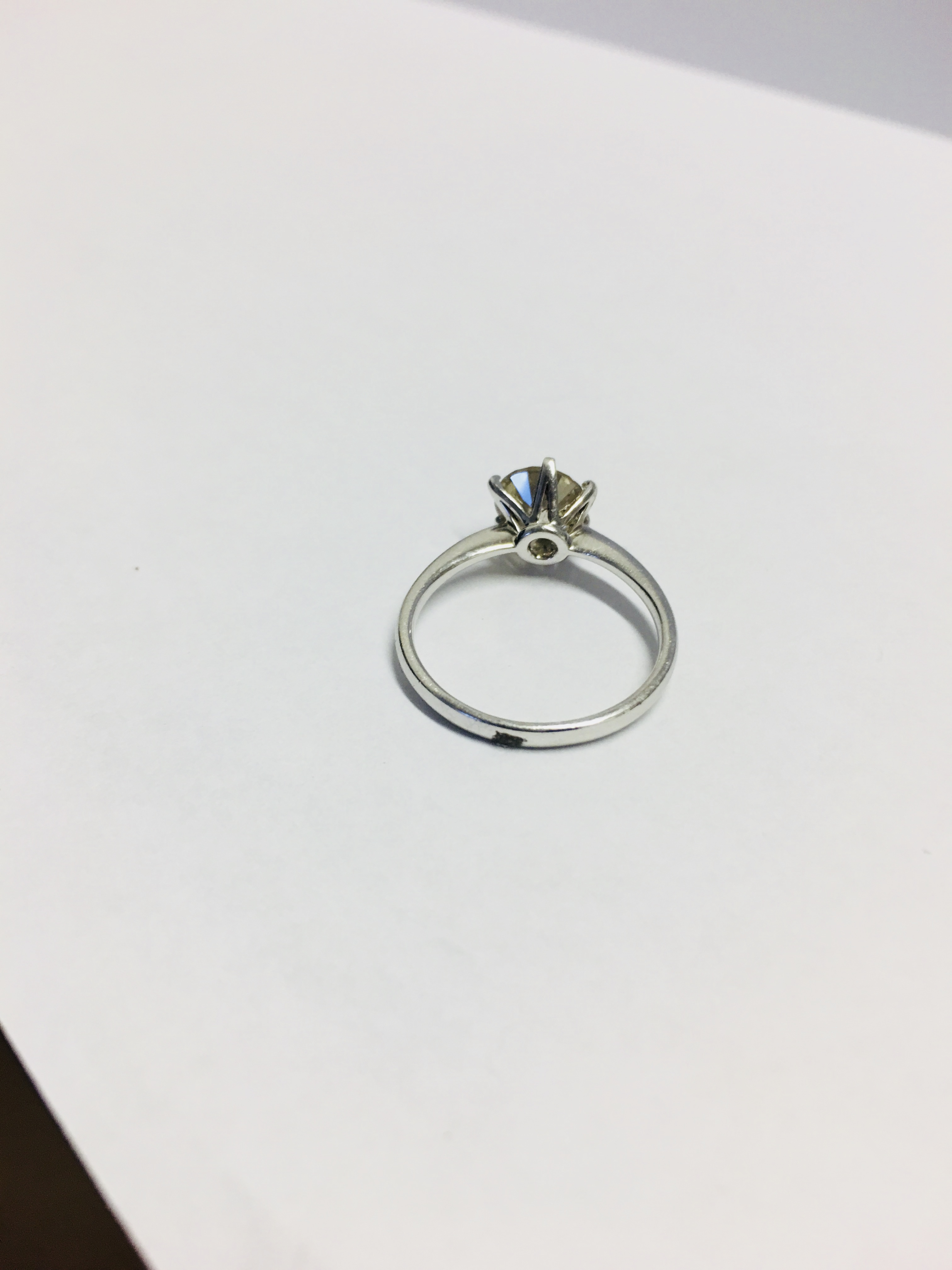 1Ct Brilliant Cut Diamond Solitaire Ring, - Image 4 of 6