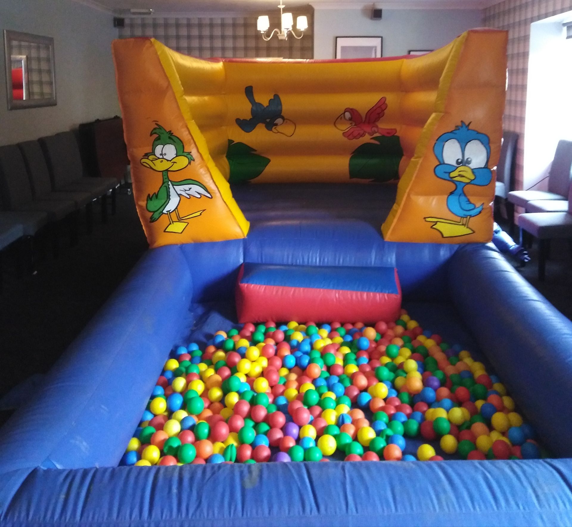Ball Pool Castle - Image 2 of 2