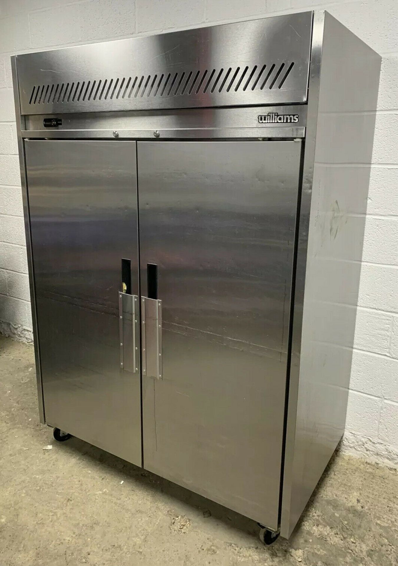 Williams LJ2SA Double Door Freezer