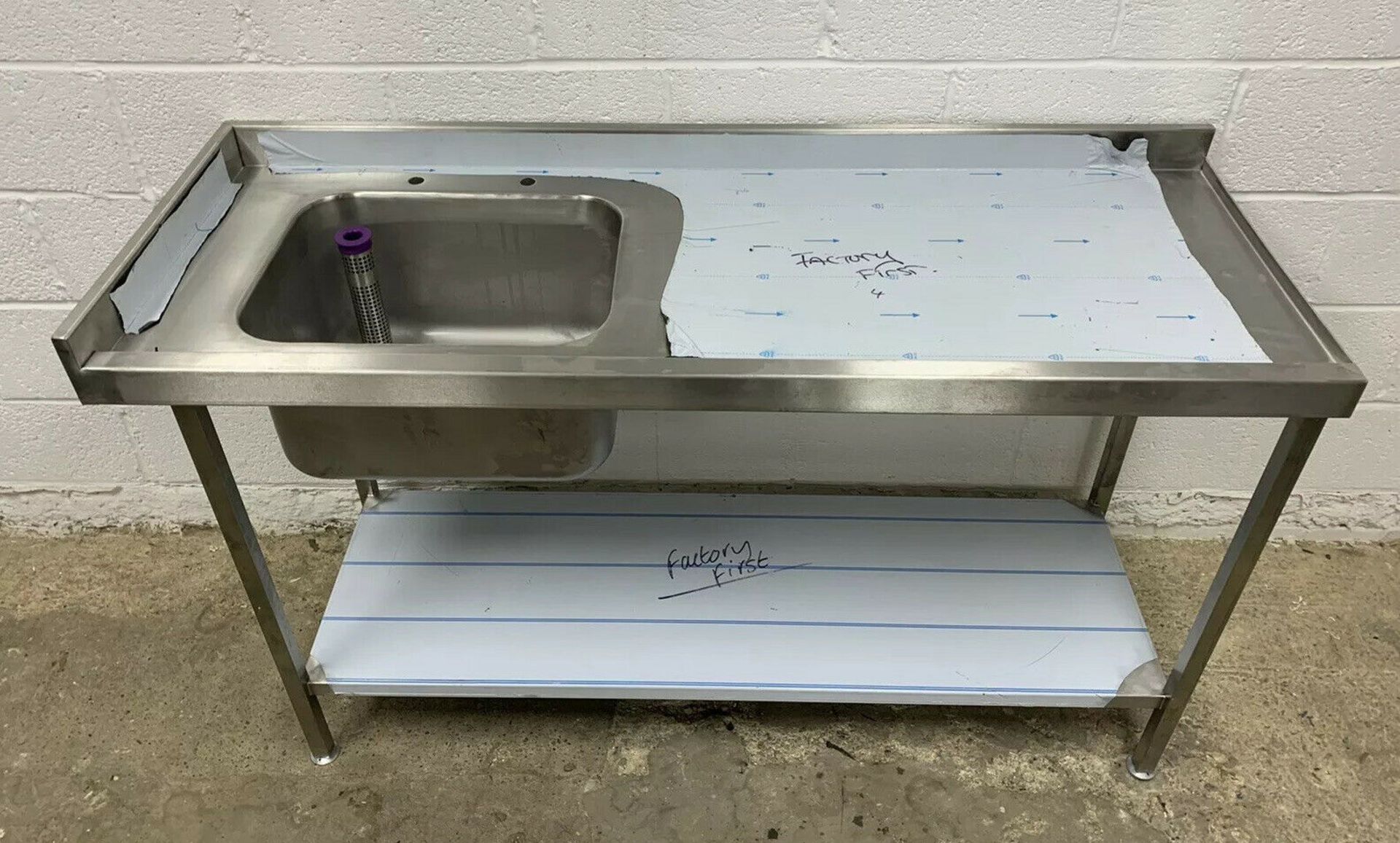 Stainless Steel Single Bowl Sink With Righthand Drainer and Upstand