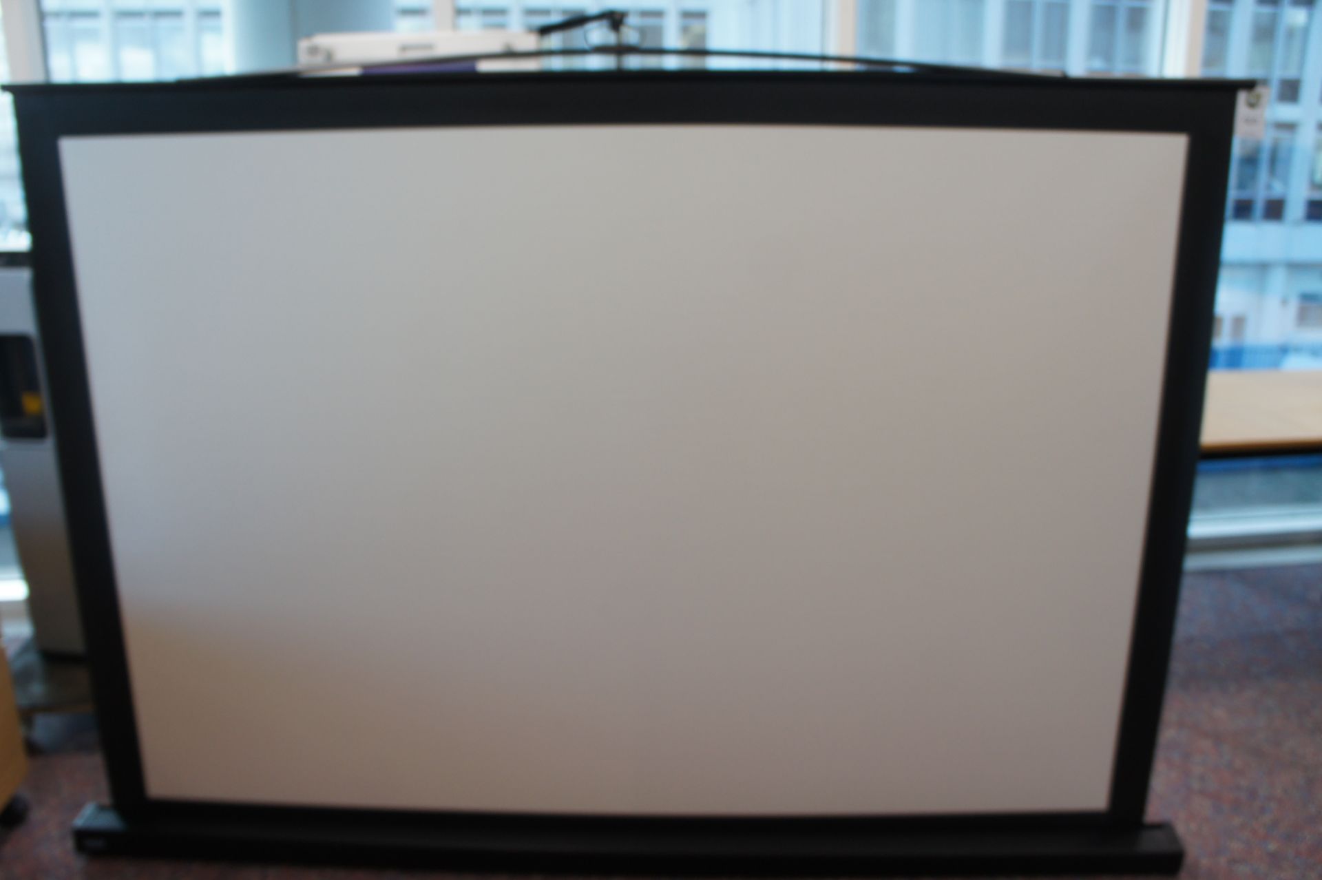 Bretford rollaway projection screen