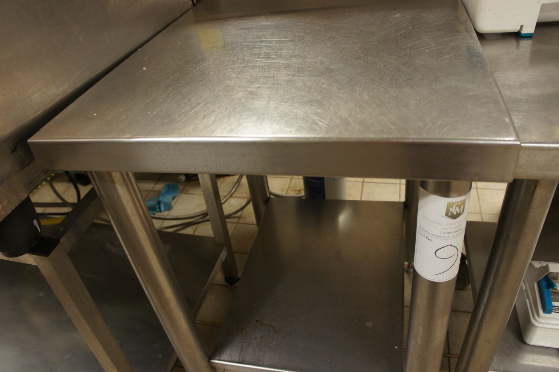 Stainless steel preparation table with shelf under, 600mm