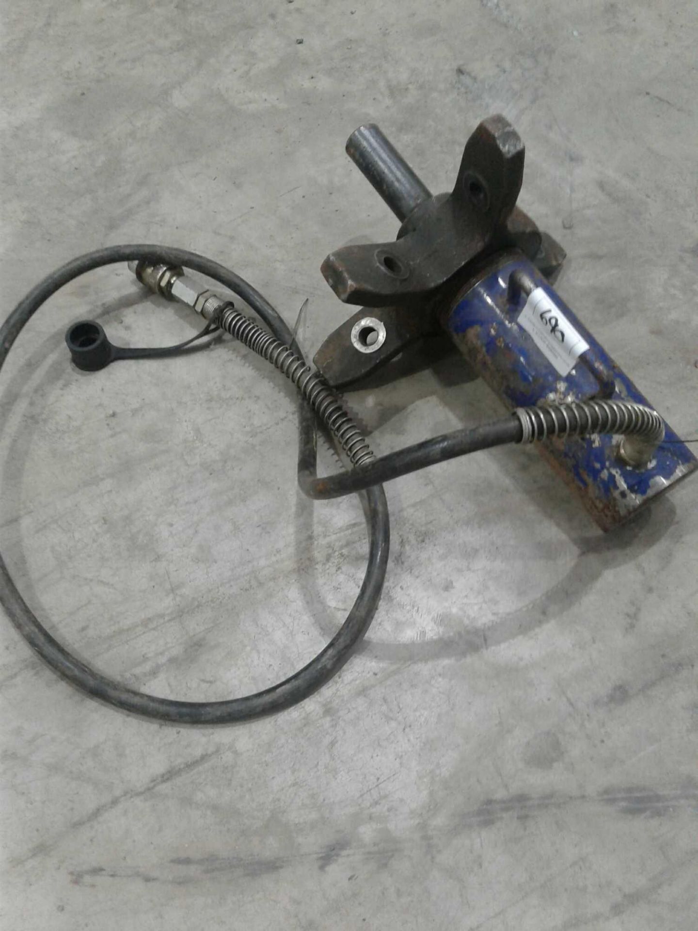 Hydraulic jack